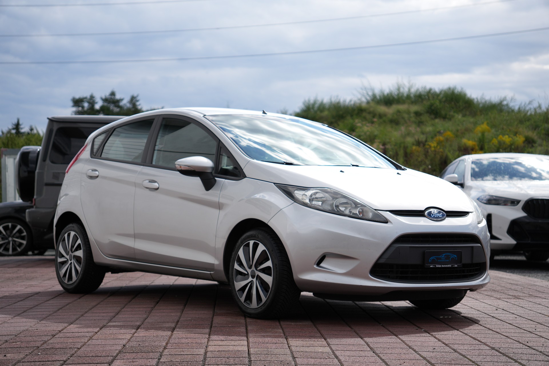 FORD Fiesta 1.4 16V Titanium-showroom-element-1