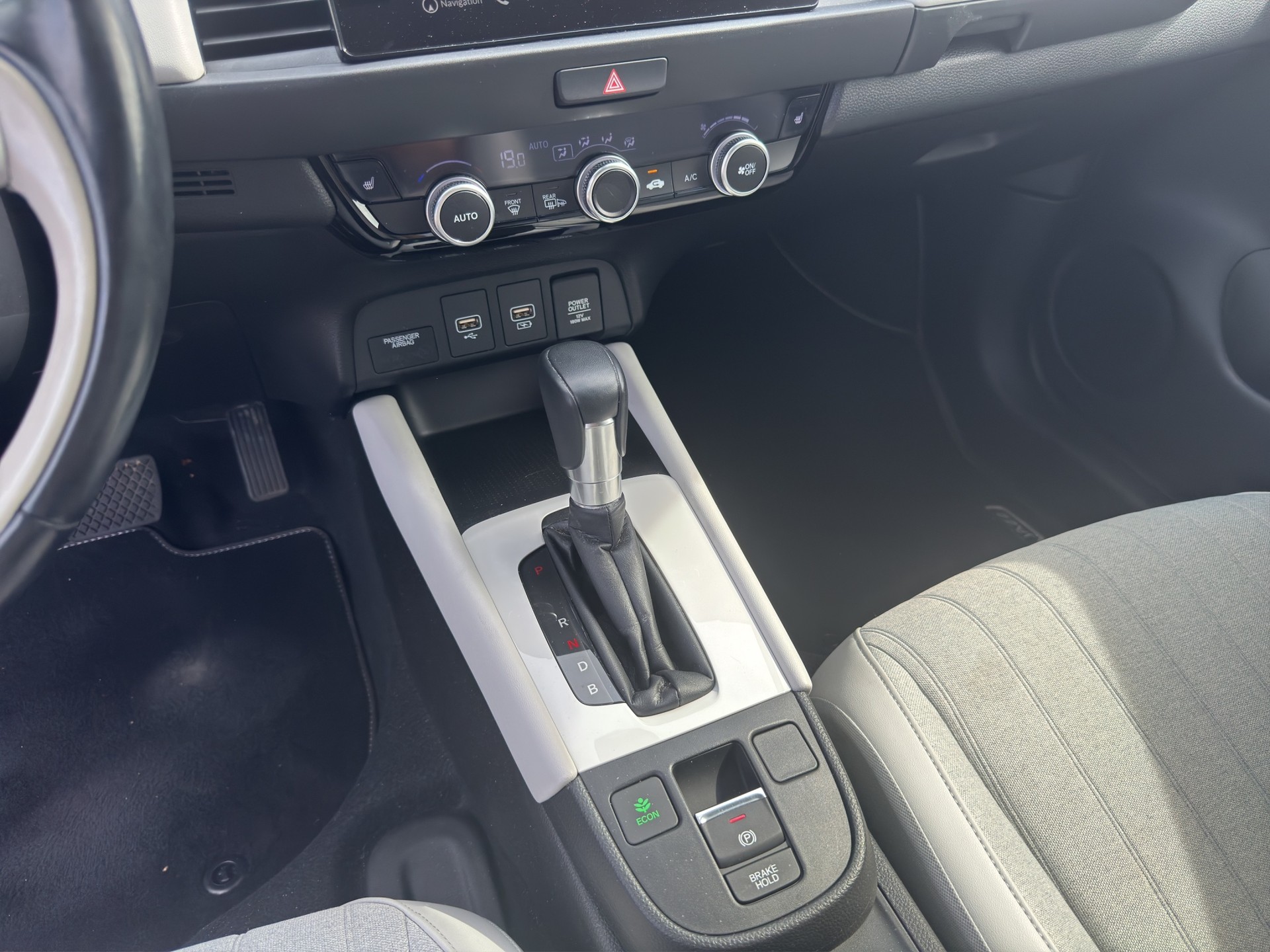 HONDA Jazz 1.5 i-MMD Executive-image-13