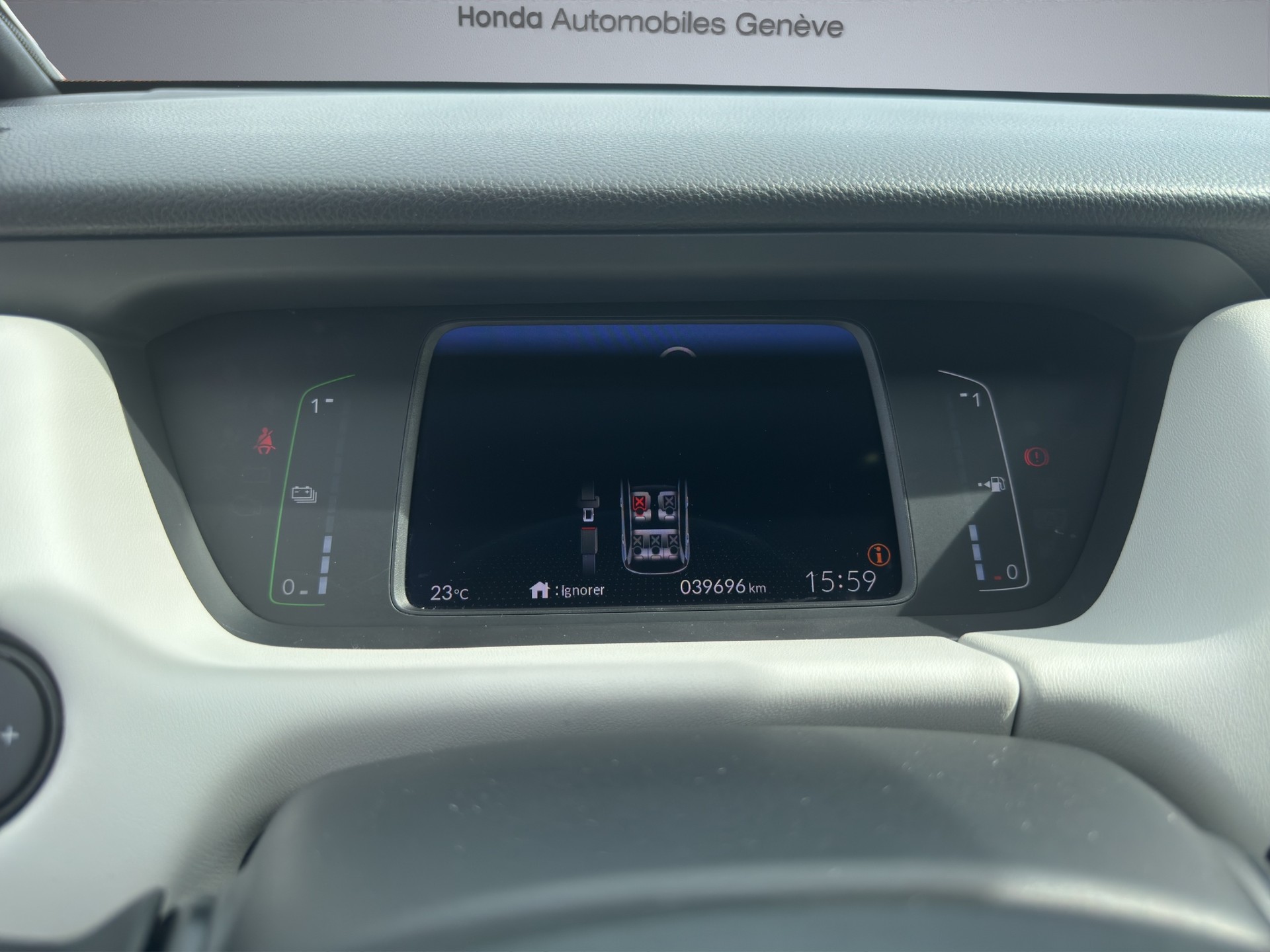 HONDA Jazz 1.5 i-MMD Executive-image-10