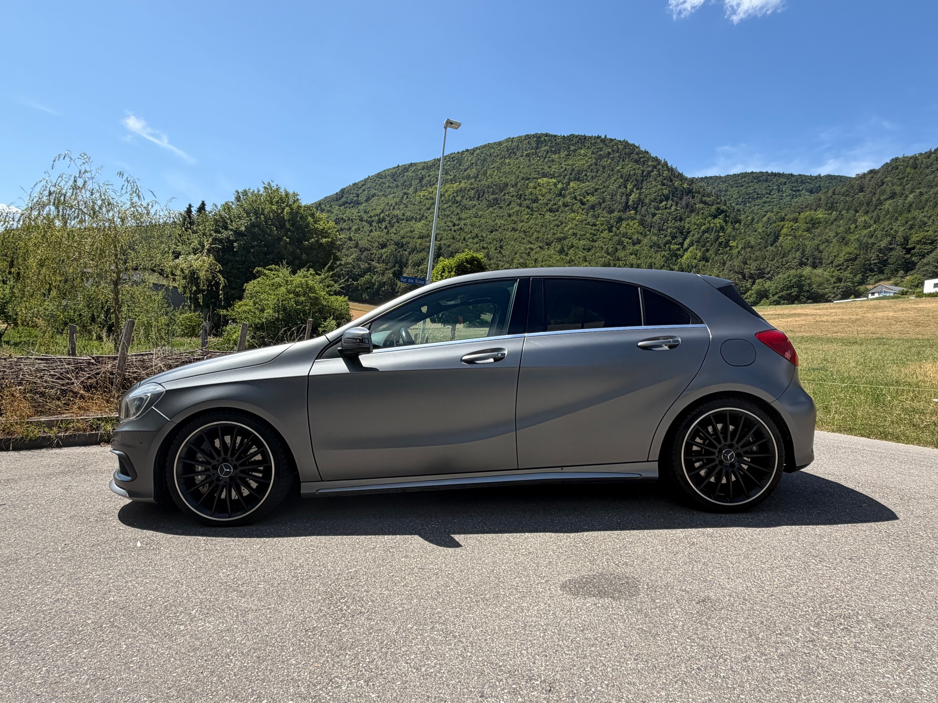 MERCEDES-BENZ A 45 AMG 4m-image-4
