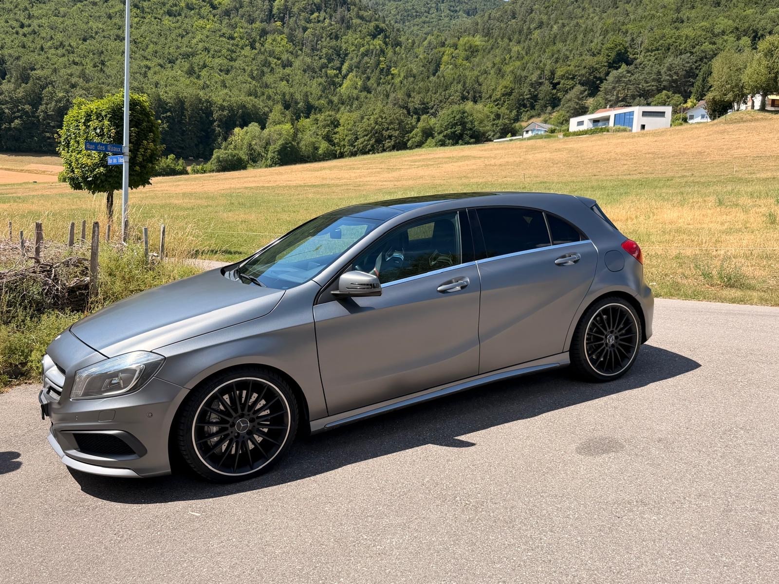 MERCEDES-BENZ A 45 AMG 4m-image-1