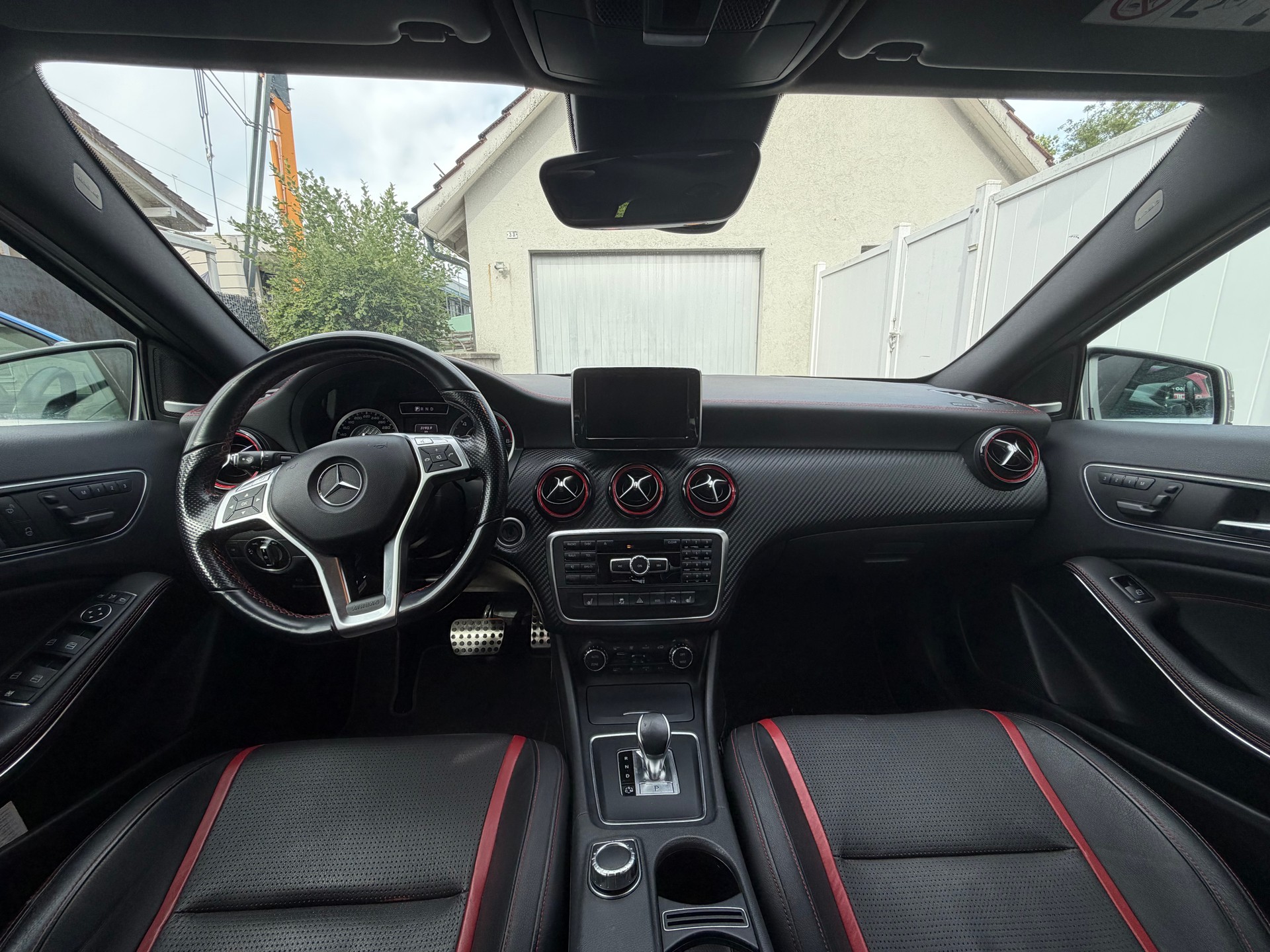 MERCEDES-BENZ A 45 AMG 4m-image-6