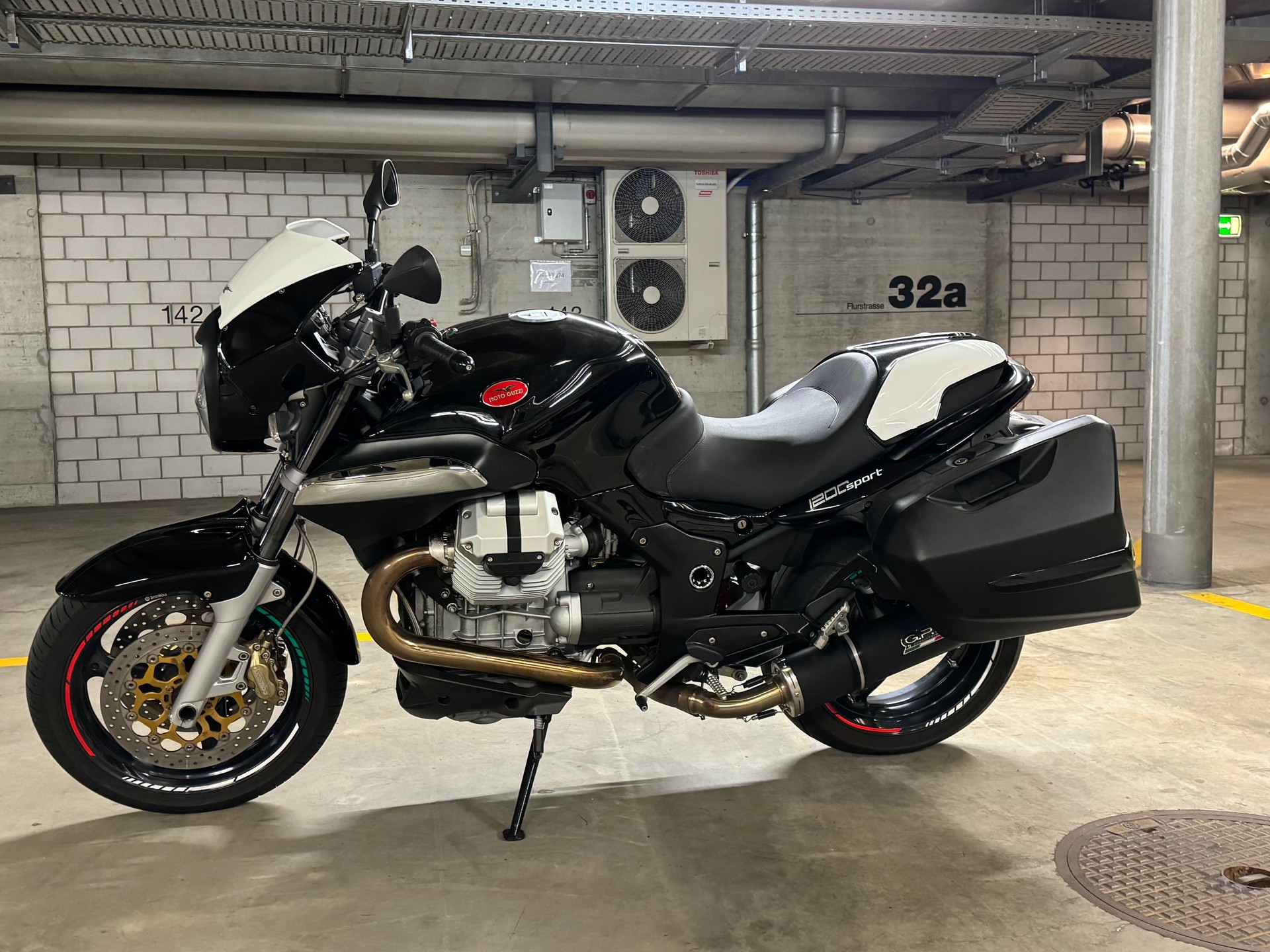 MOTO GUZZI Sport 1200 ABS-image-6