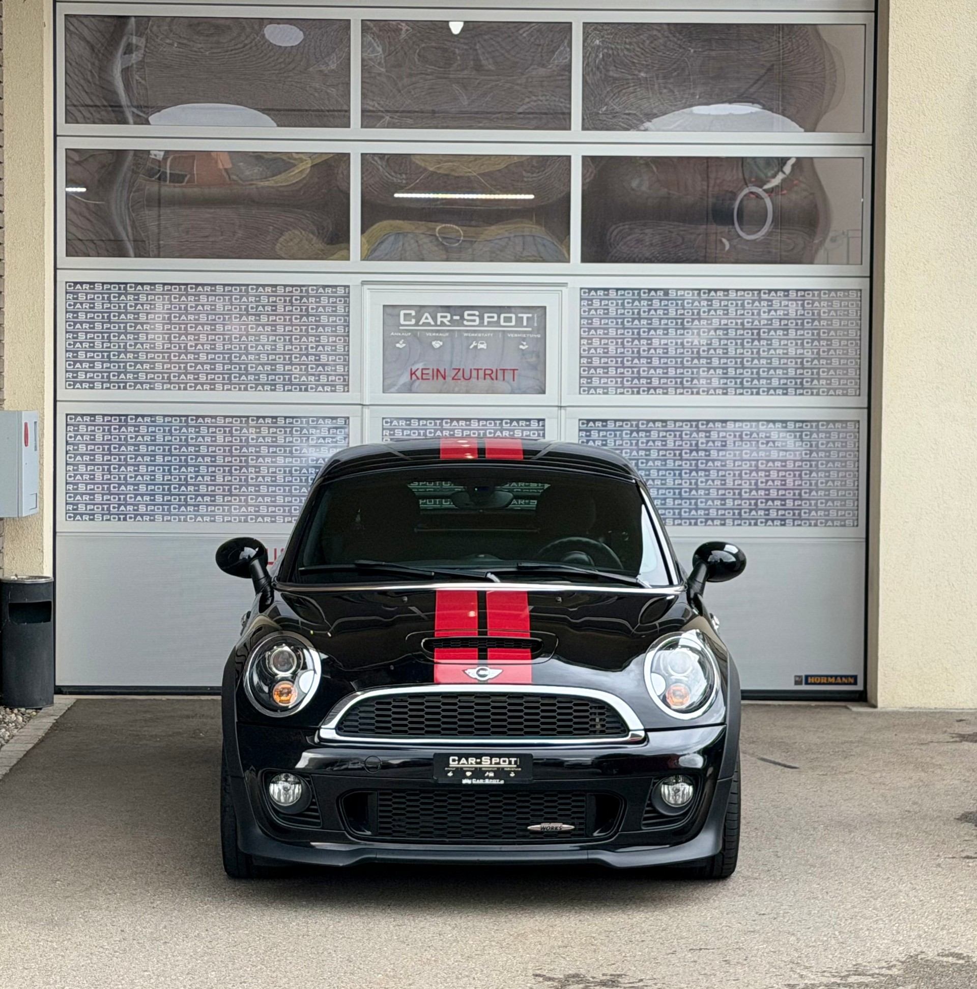 MINI Cooper John Cooper Works Coupé-showroom-element-1