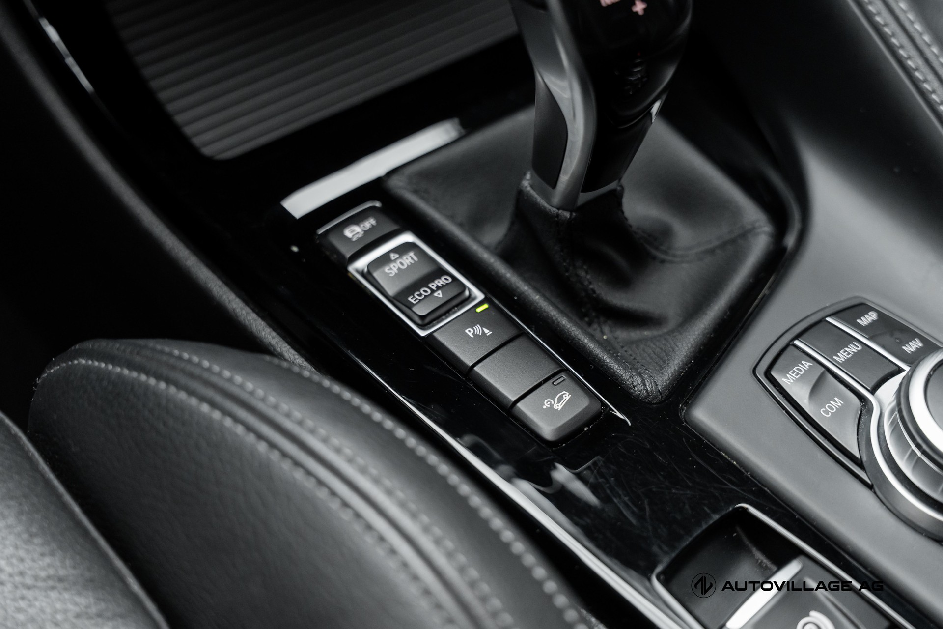 BMW X2 xDrive 18d M Sport Steptronic-image-16