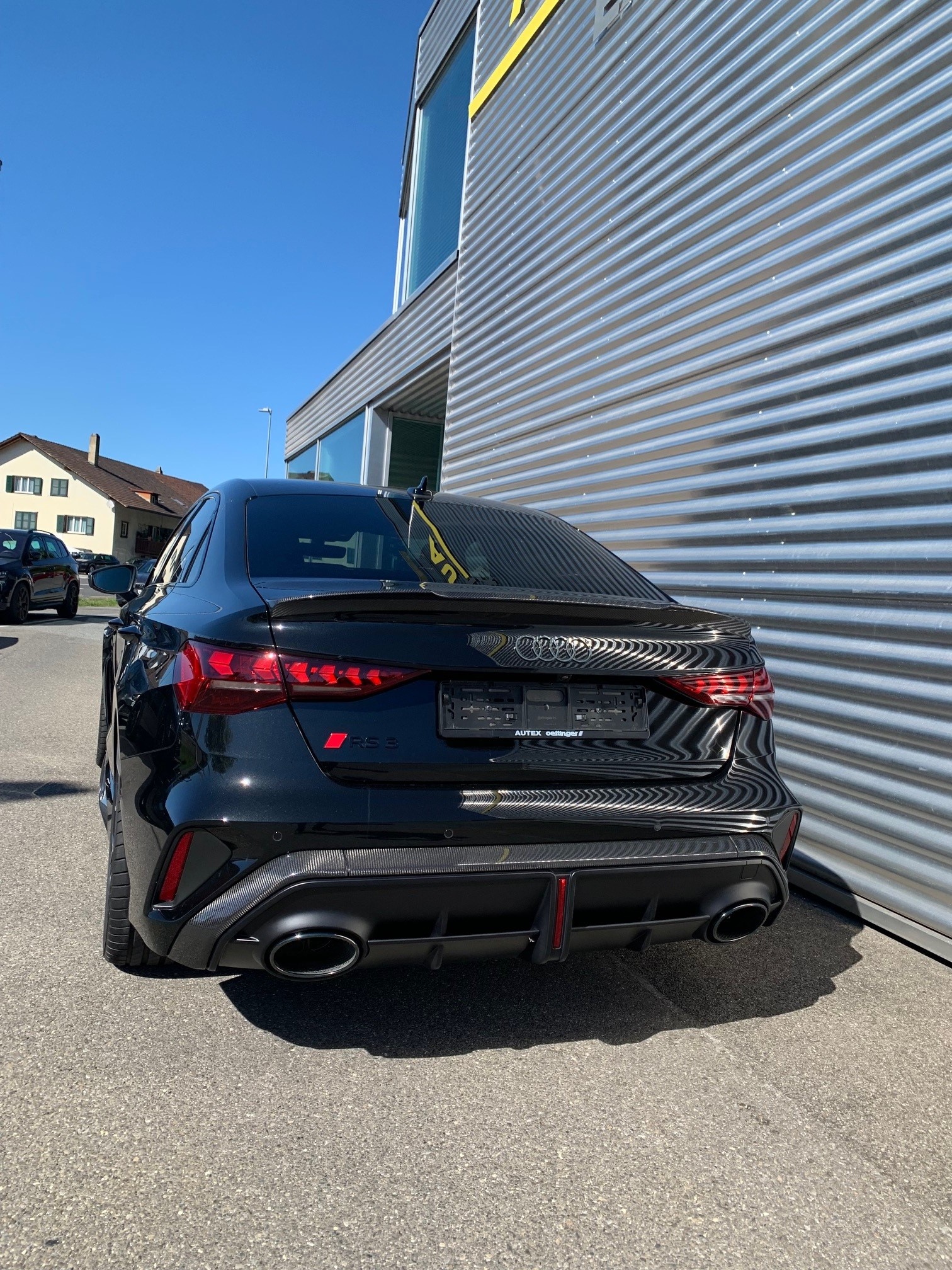AUDI RS3 Limousine 2.5 TSI quattro S-tronic-showroom-element-3