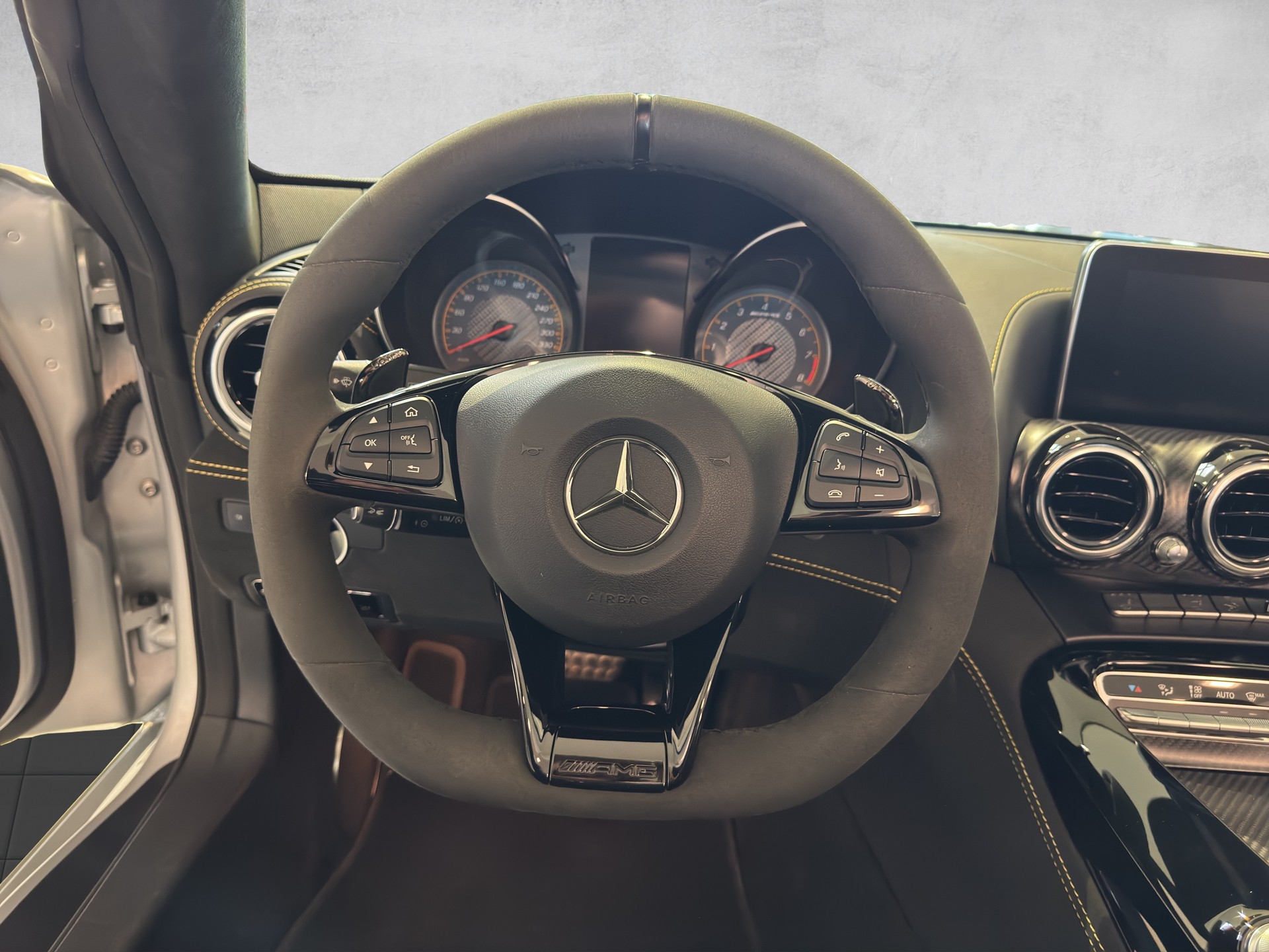 MERCEDES-BENZ AMG GT C Roadster R190 Cabriolet-image-10