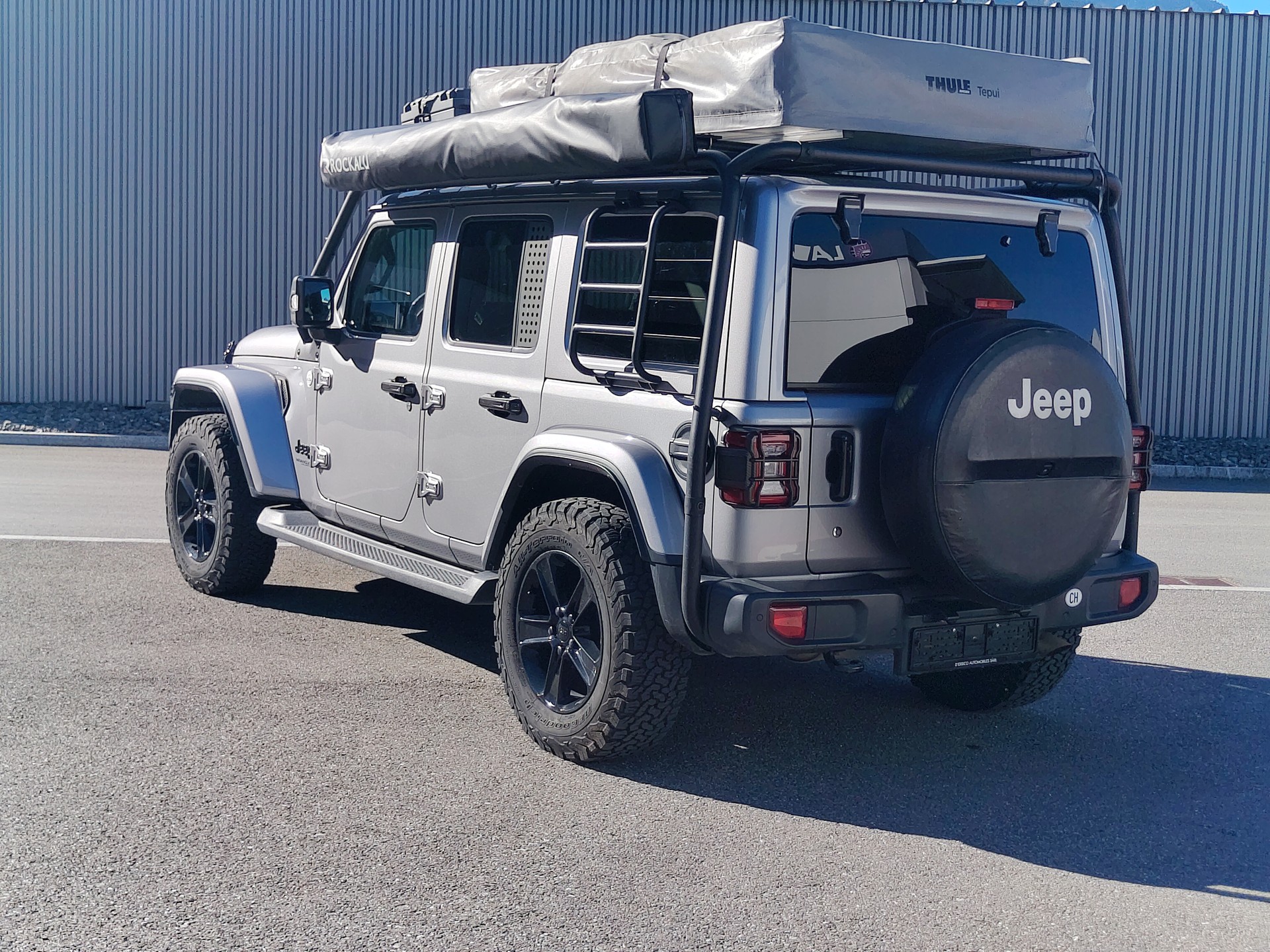 JEEP Wrangler 2.0 Unlimited Rubicon Automatic-showroom-element-2