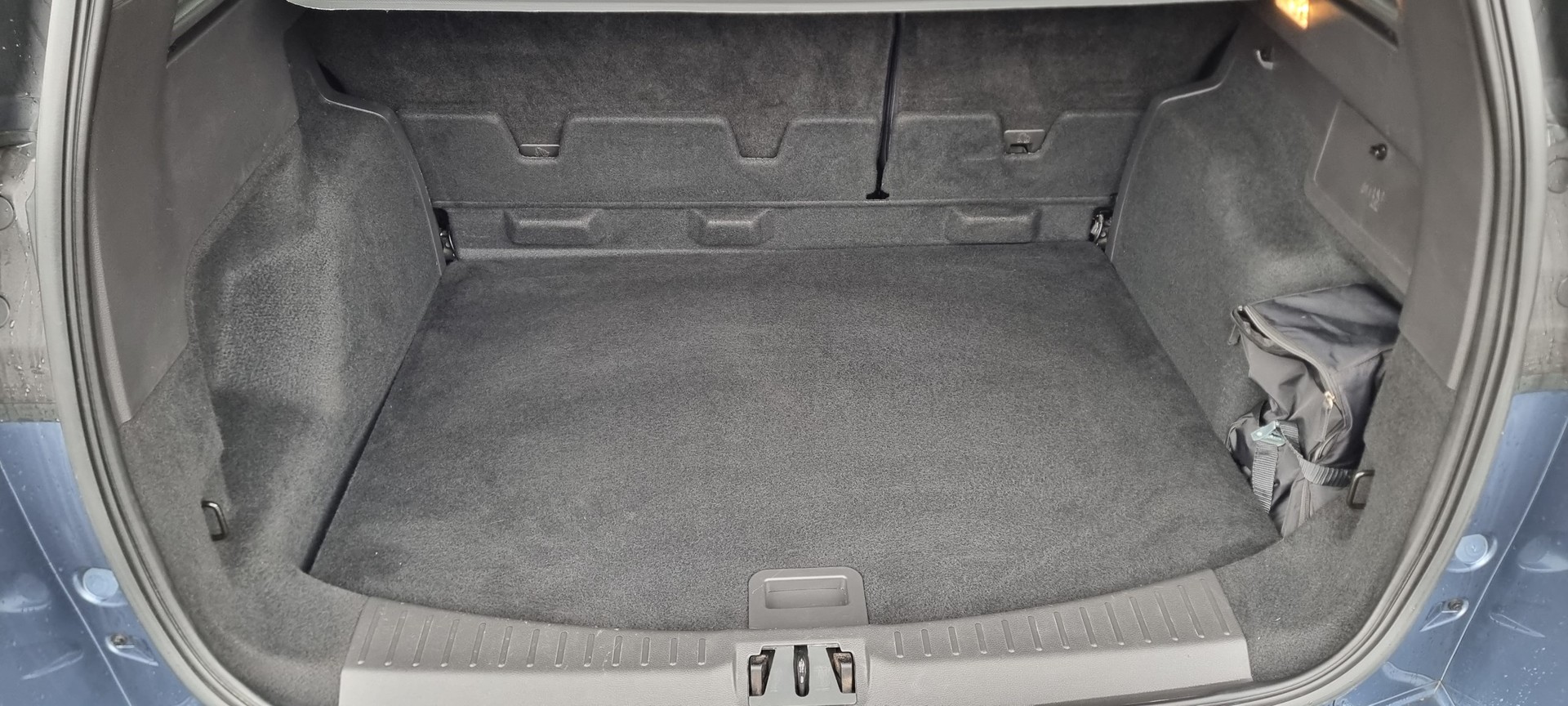 FORD Kuga 2.0 TDCi 180 ST-Line FPS-image-11