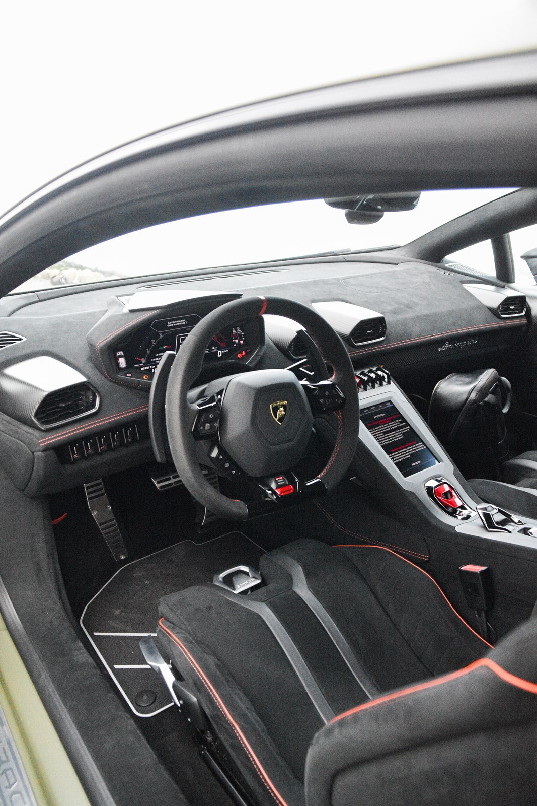 LAMBORGHINI Huracan STO Coupé DCT RWD-image-10