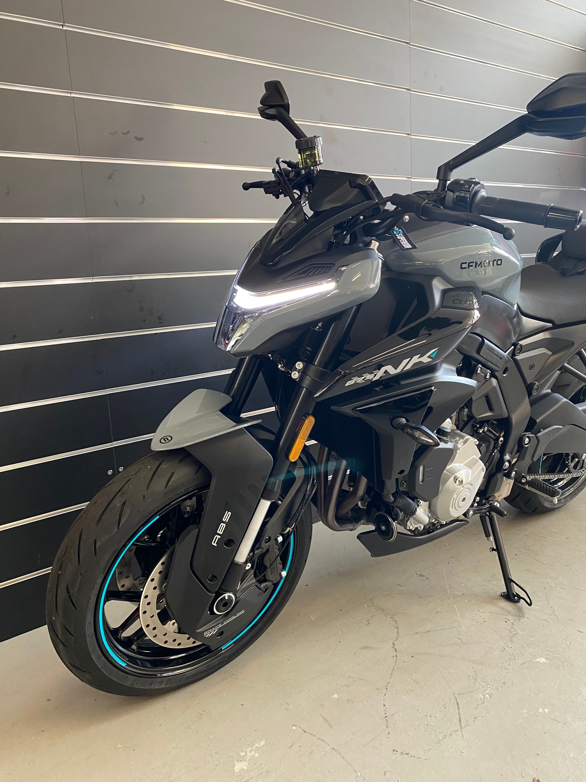 CF MOTO 675NK-image-2