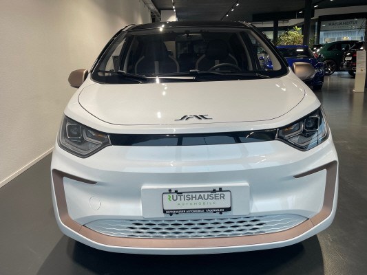JAC e-JS1 31KwH-image-10