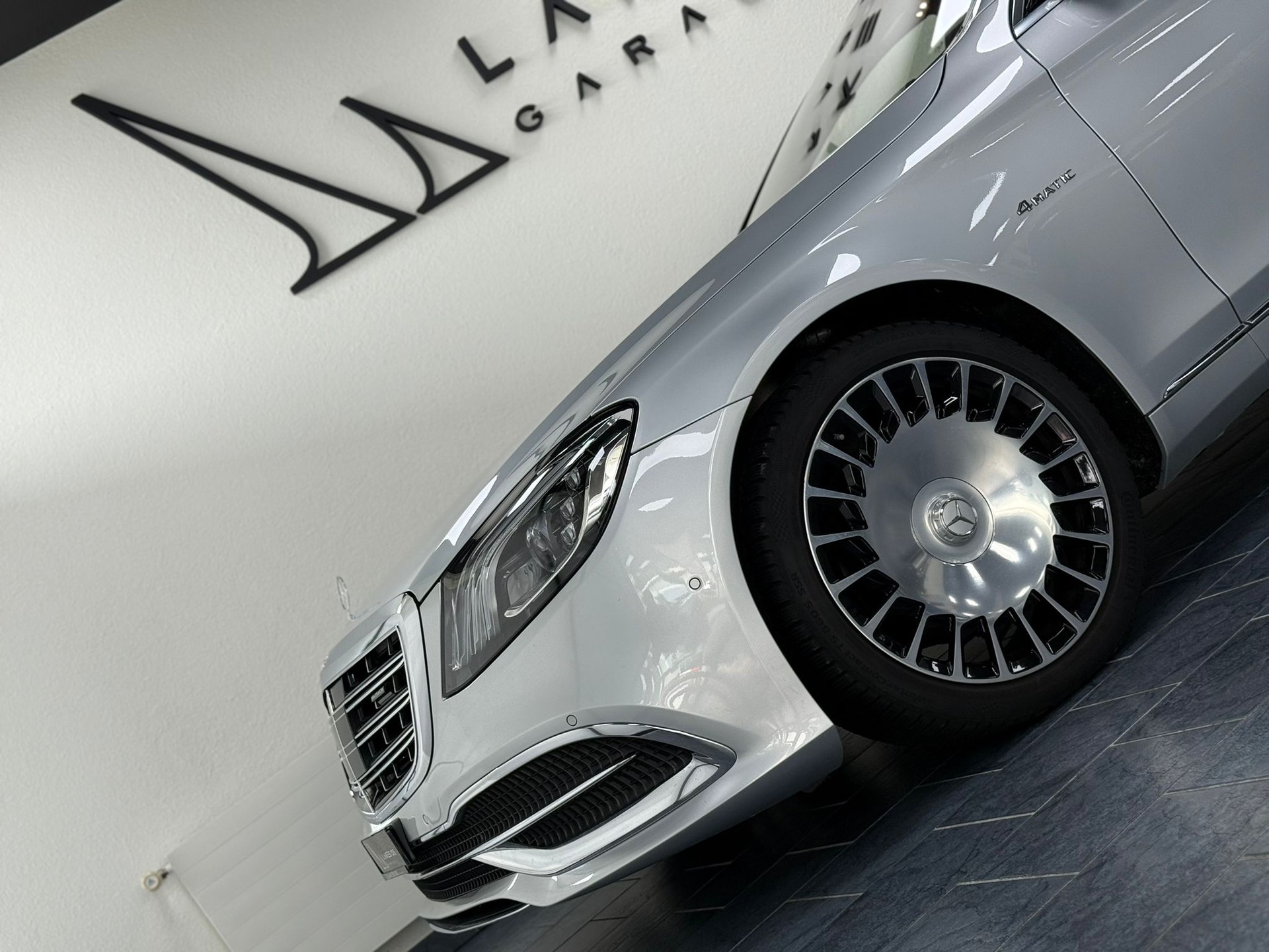 MERCEDES-BENZ S 560 Maybach 4Matic 9G-Tronic-image-7