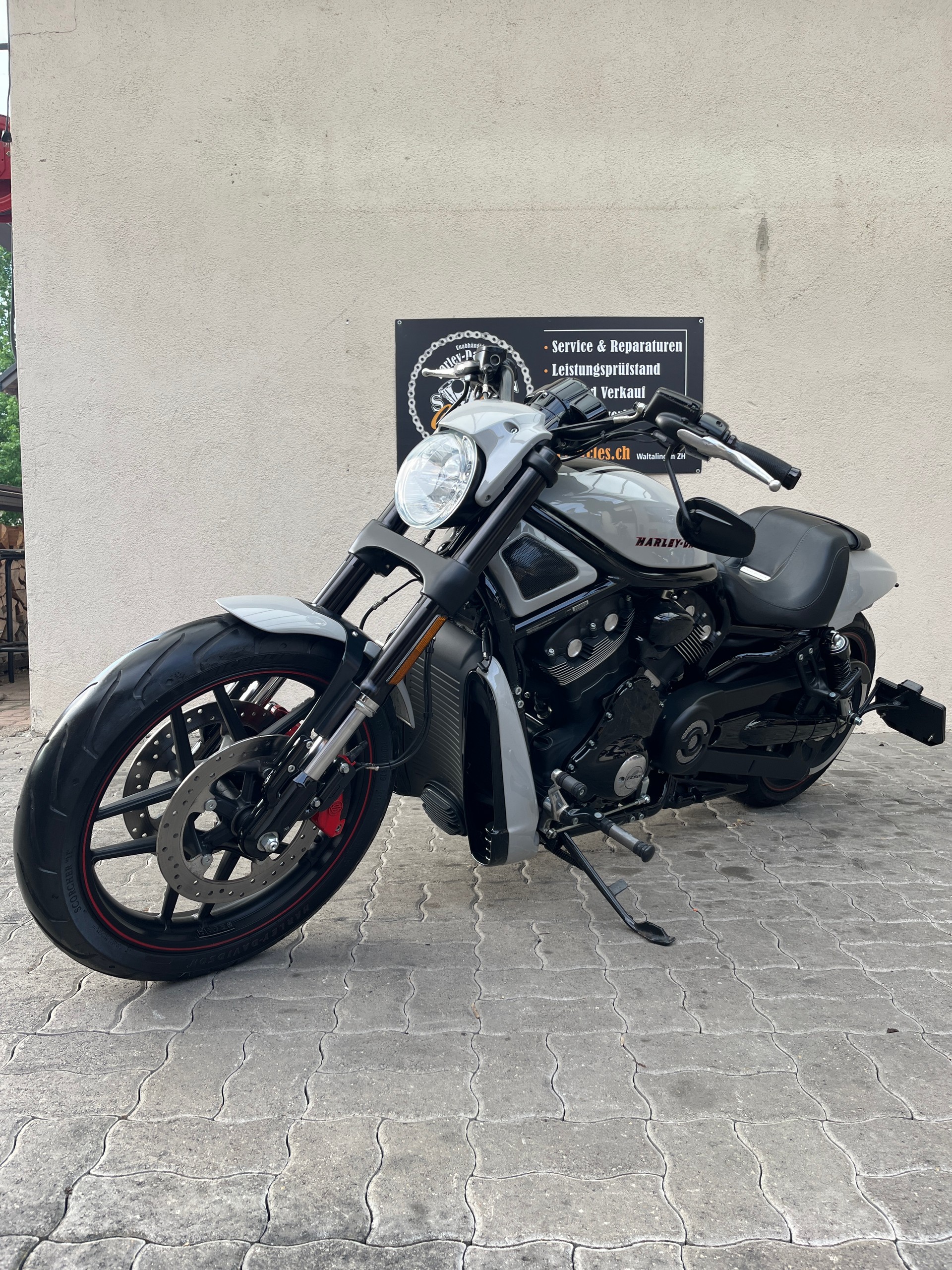 HARLEY-DAVIDSON VRSCDX Night Rod Special ABS-image-3