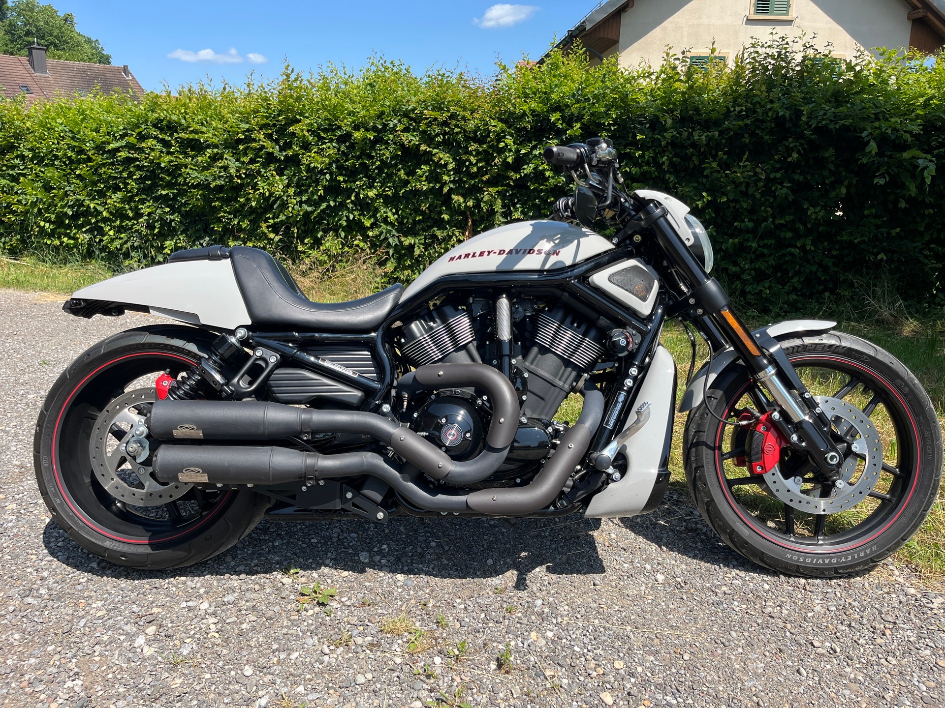 HARLEY-DAVIDSON VRSCDX Night Rod Special ABS