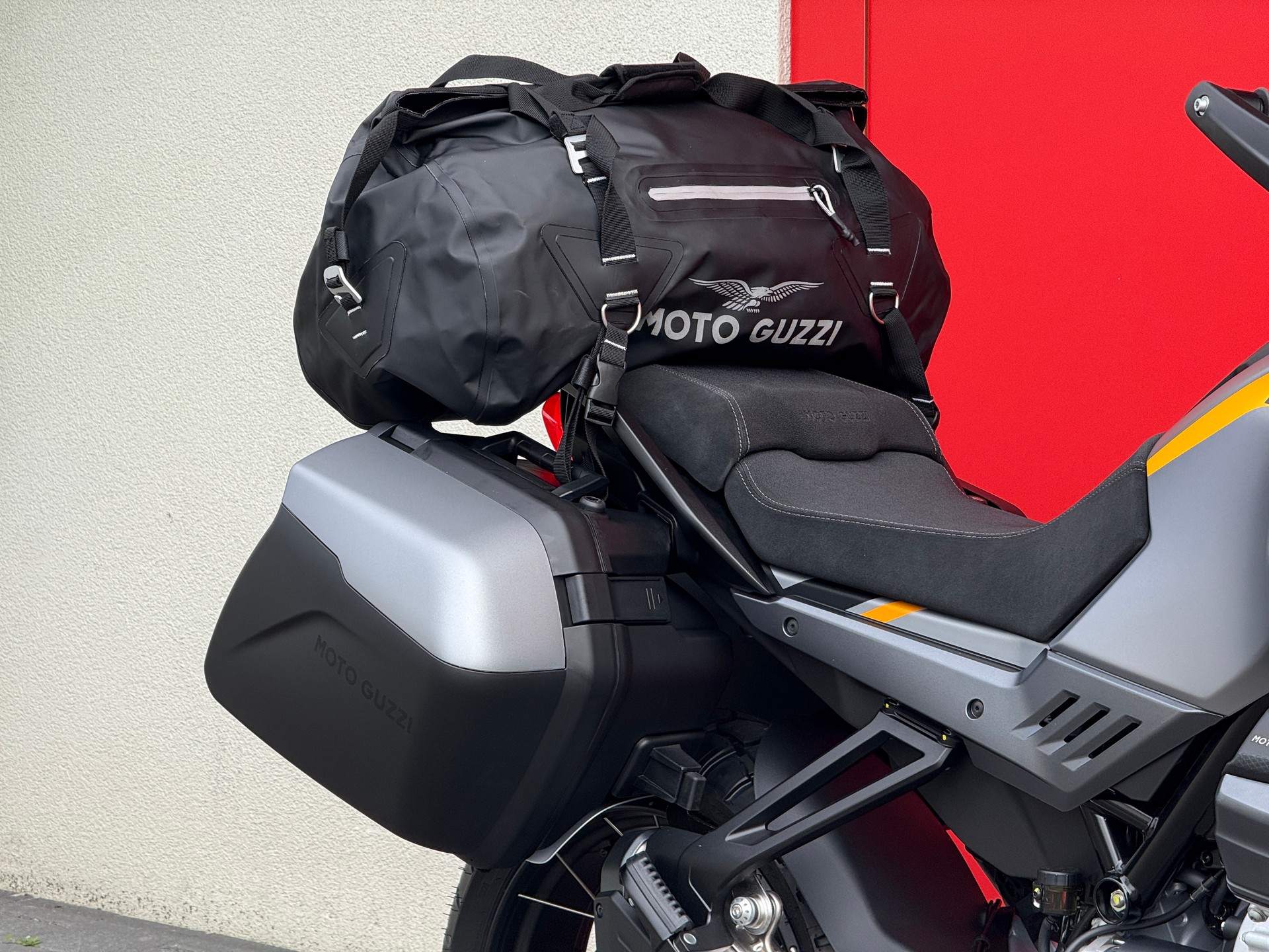 MOTO GUZZI Stelvio 1000 Travel E5+-image-4
