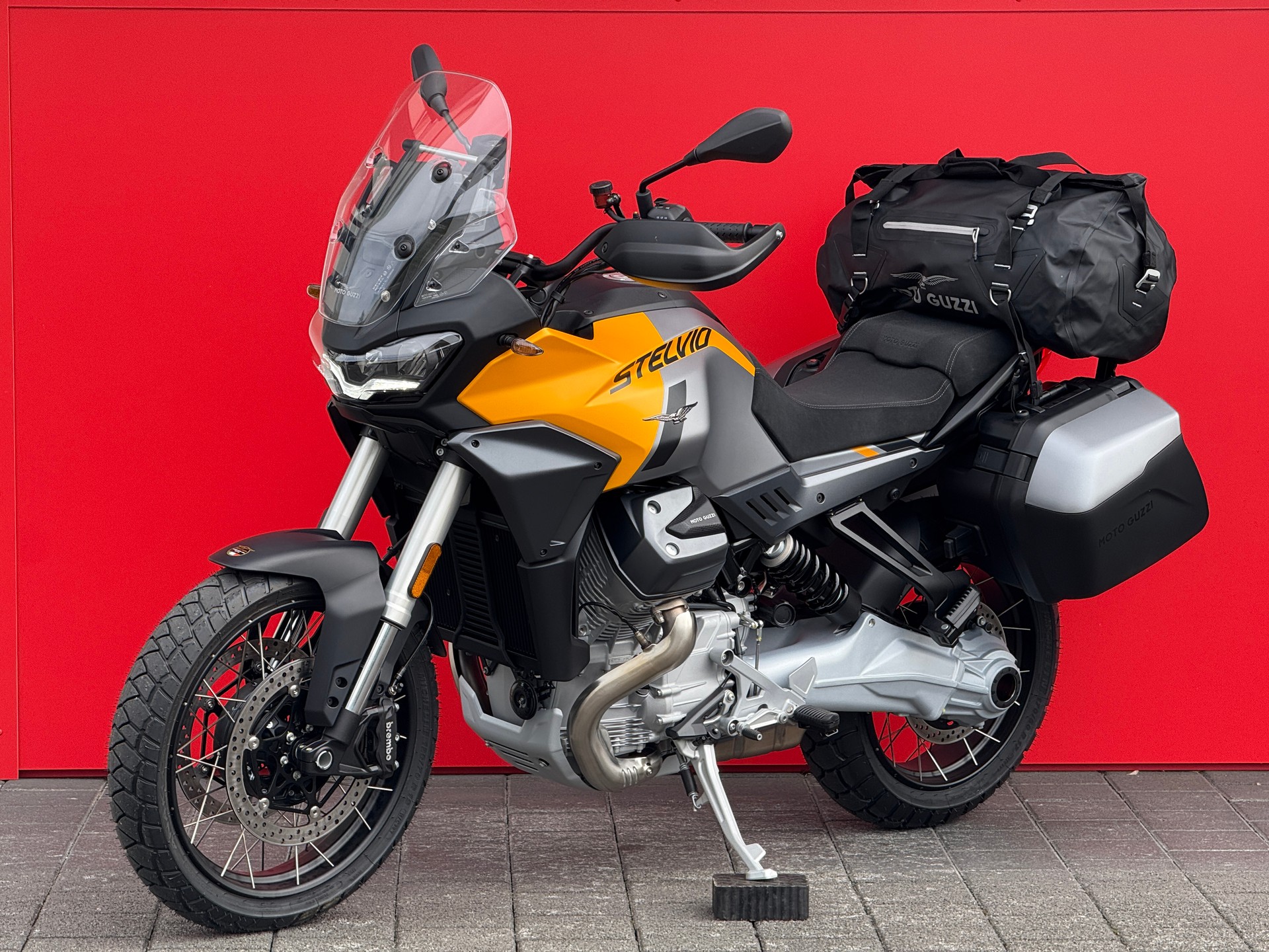 MOTO GUZZI Stelvio 1000 Travel E5+-image-2