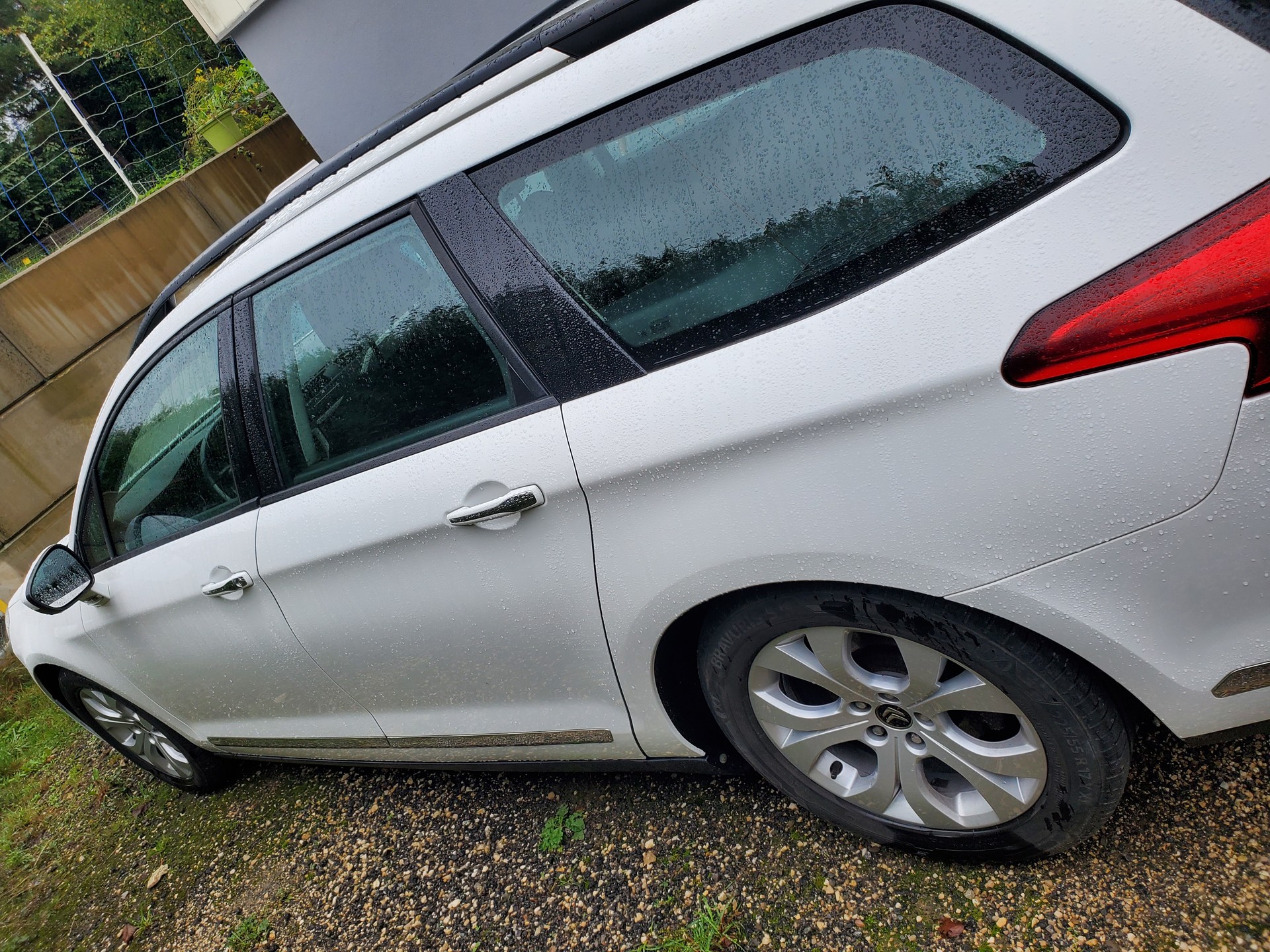 CITROEN C5 Tourer 1.6 Turbo Rossignol-image-2