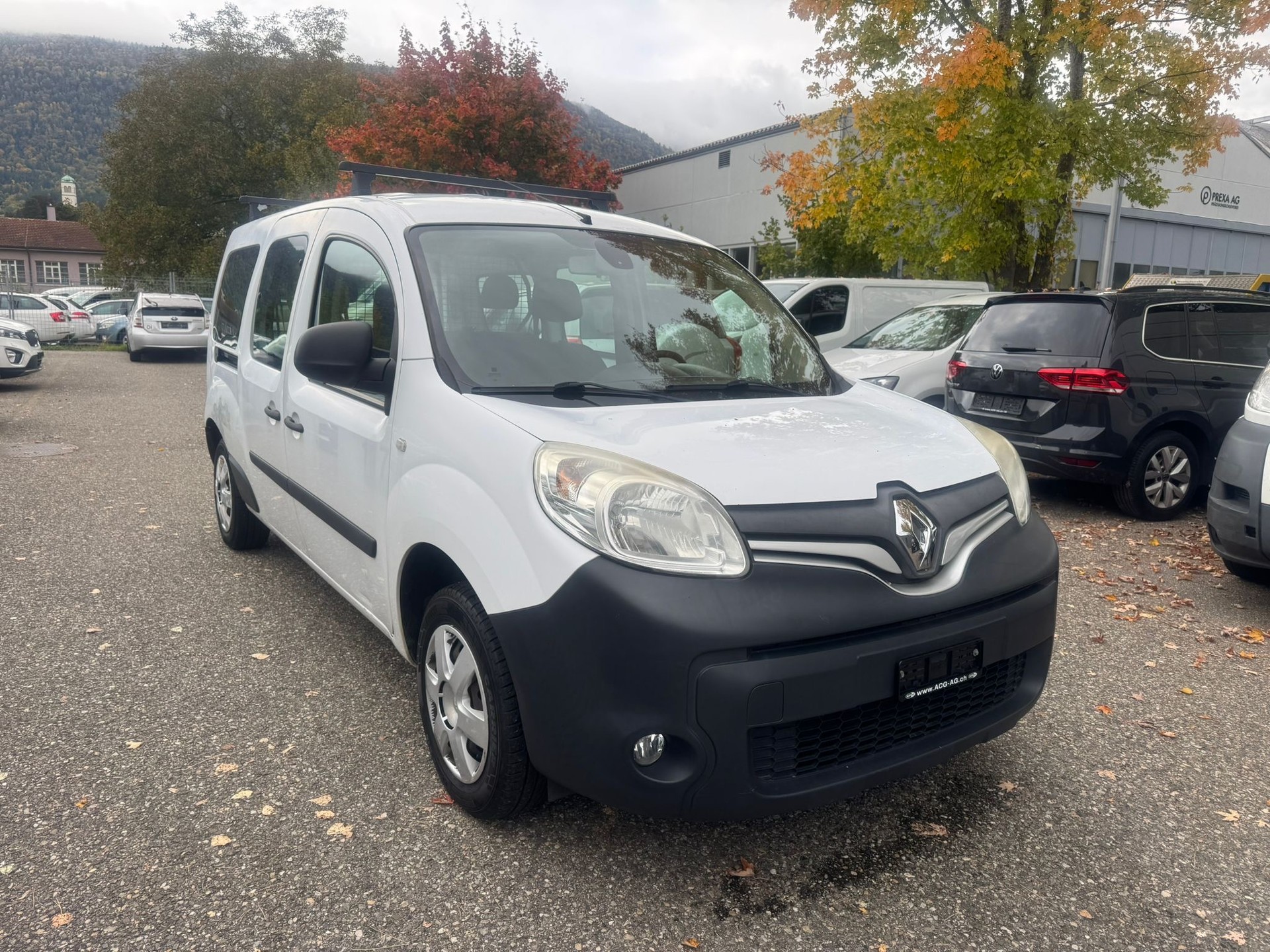 RENAULT Kangoo Maxi dCi 110 Business 5 Plätze / 5 places ** Klimaanlage ** Frisch Ab MFK & Service **