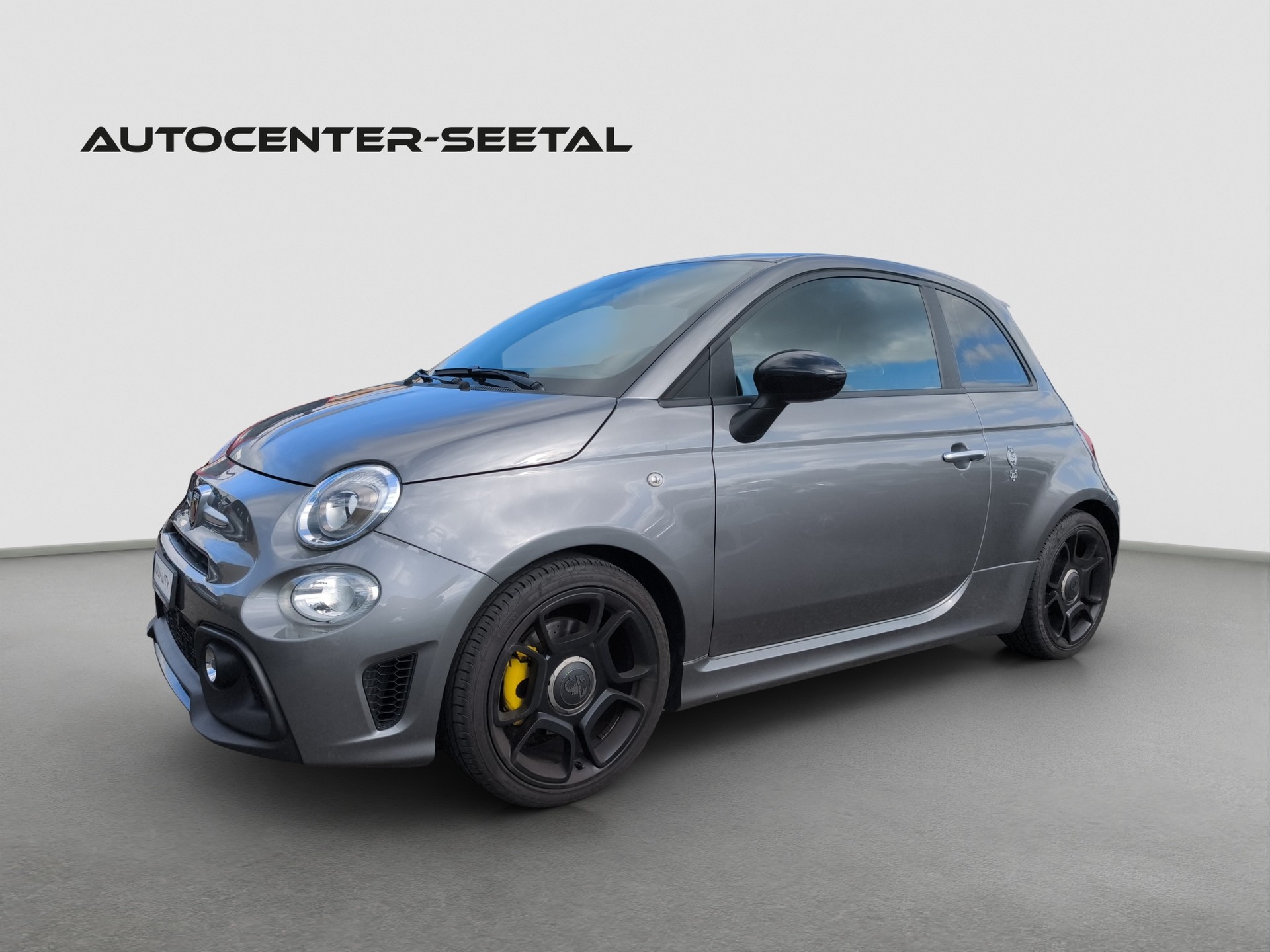 FIAT 595 1.4 16V Turbo Abarth Pista-image-1