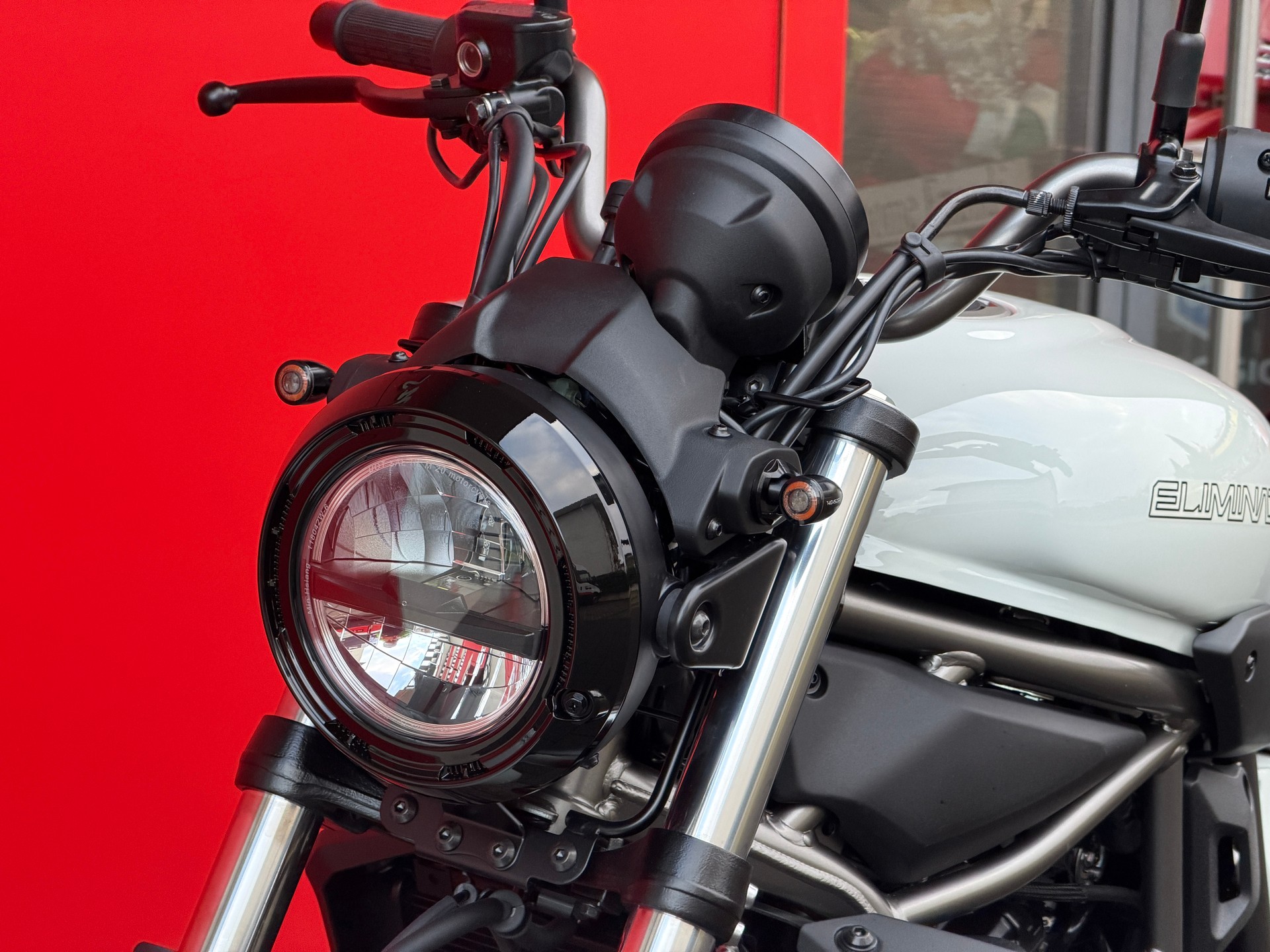 KAWASAKI Eliminator 500 Custom-image-6