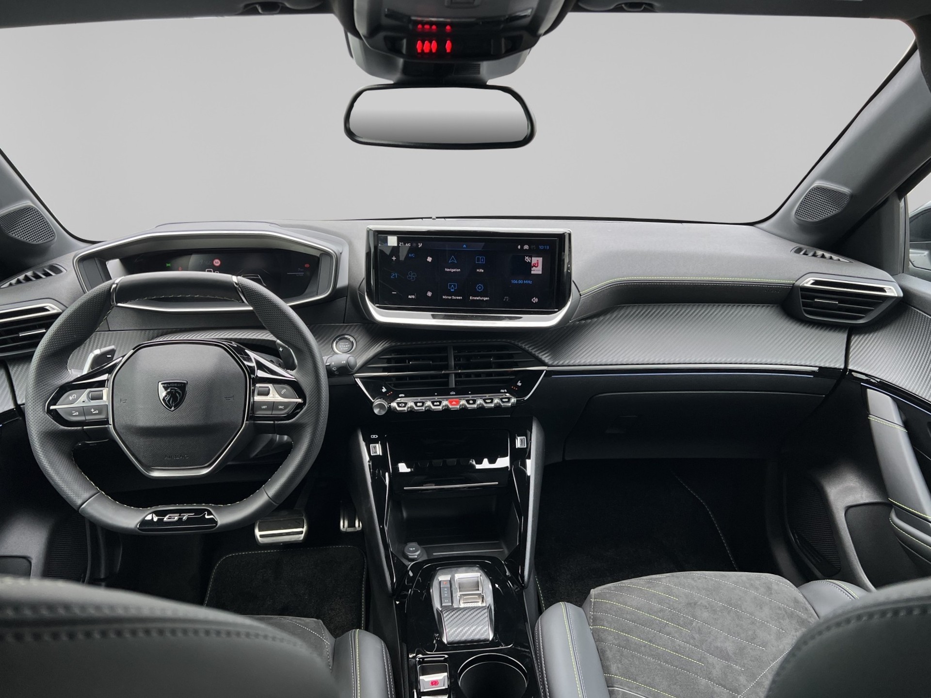 PEUGEOT 208 1.2 Hybrid GT-image-10