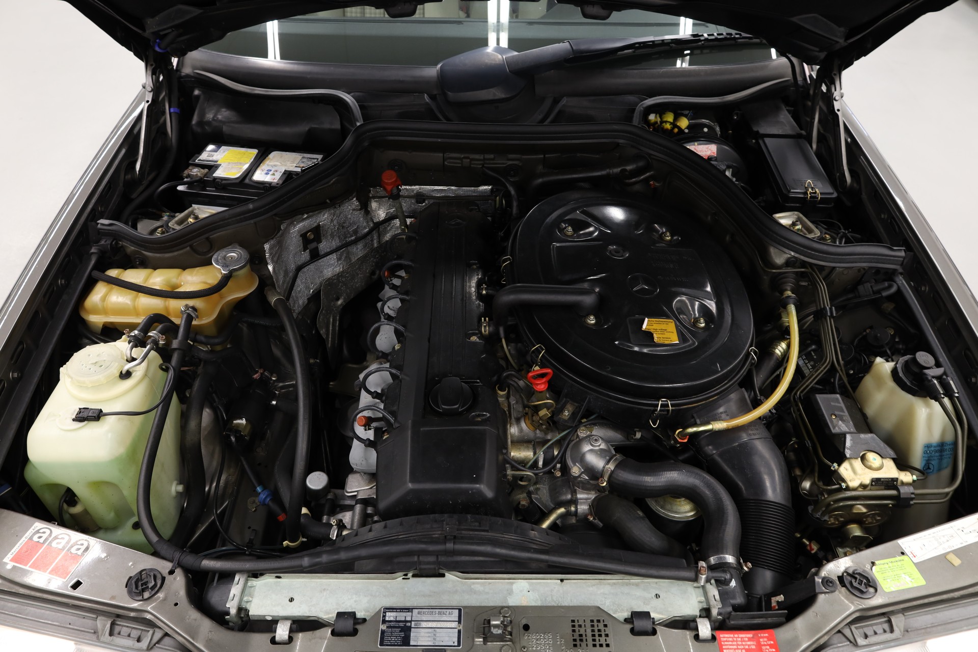 MERCEDES-BENZ 300 CE Sportline-image-12