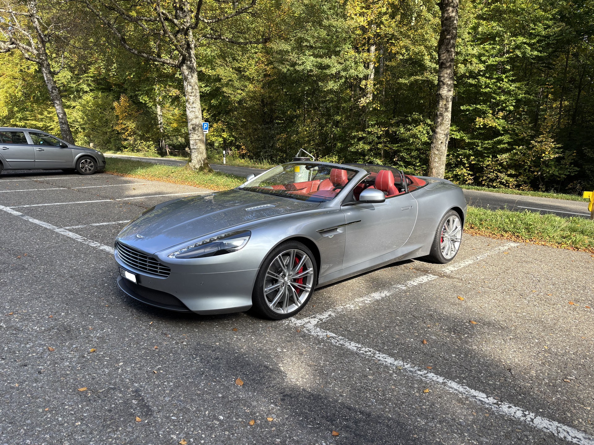 ASTON MARTIN DB9 Volante Touchtronic 2-image-11