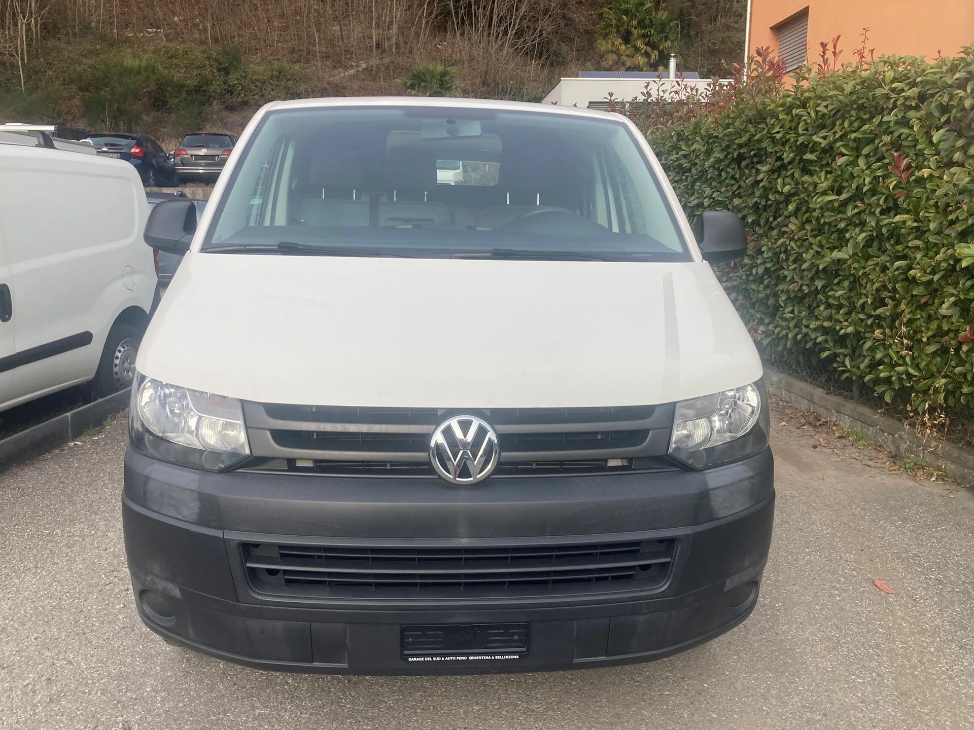 VW T5 2.0 TDI-image-2