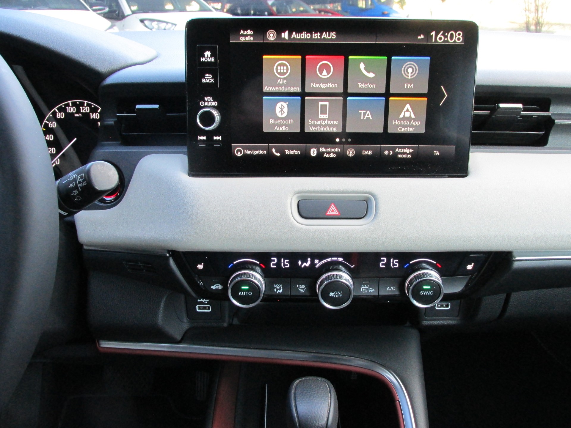HONDA HR-V 1.5i-MMD Advance Style CVT-image-14