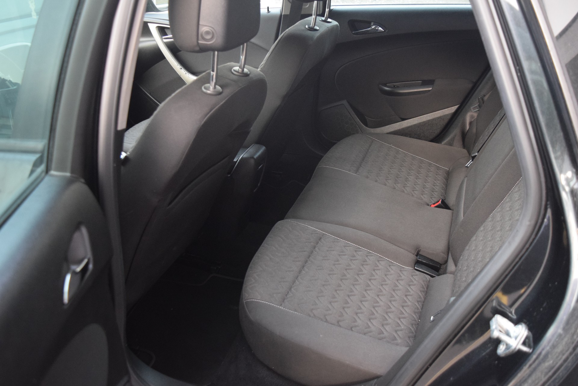 OPEL Astra SportsTourer 1.4i 16V Turbo Drive-image-14