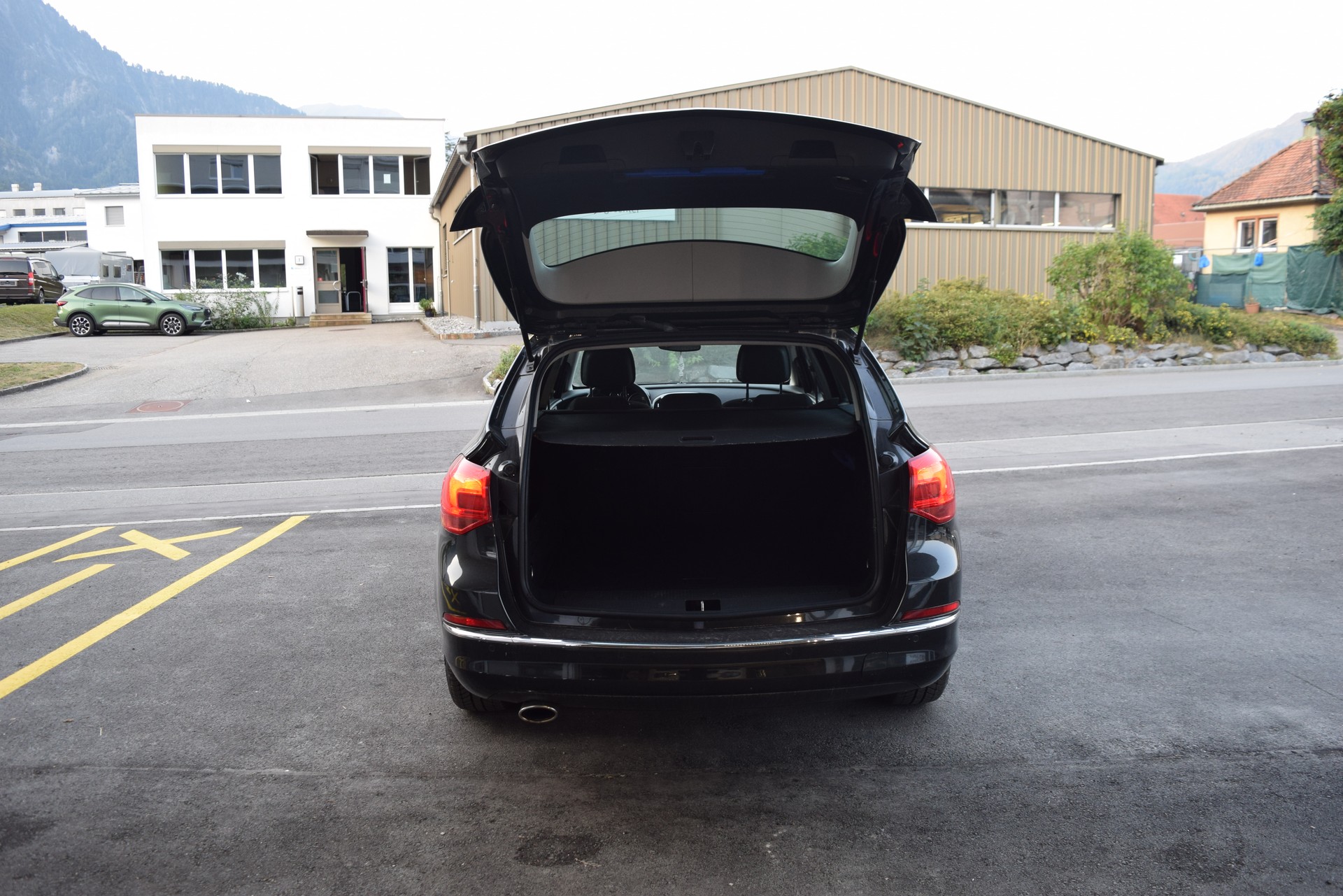 OPEL Astra SportsTourer 1.4i 16V Turbo Drive-image-6