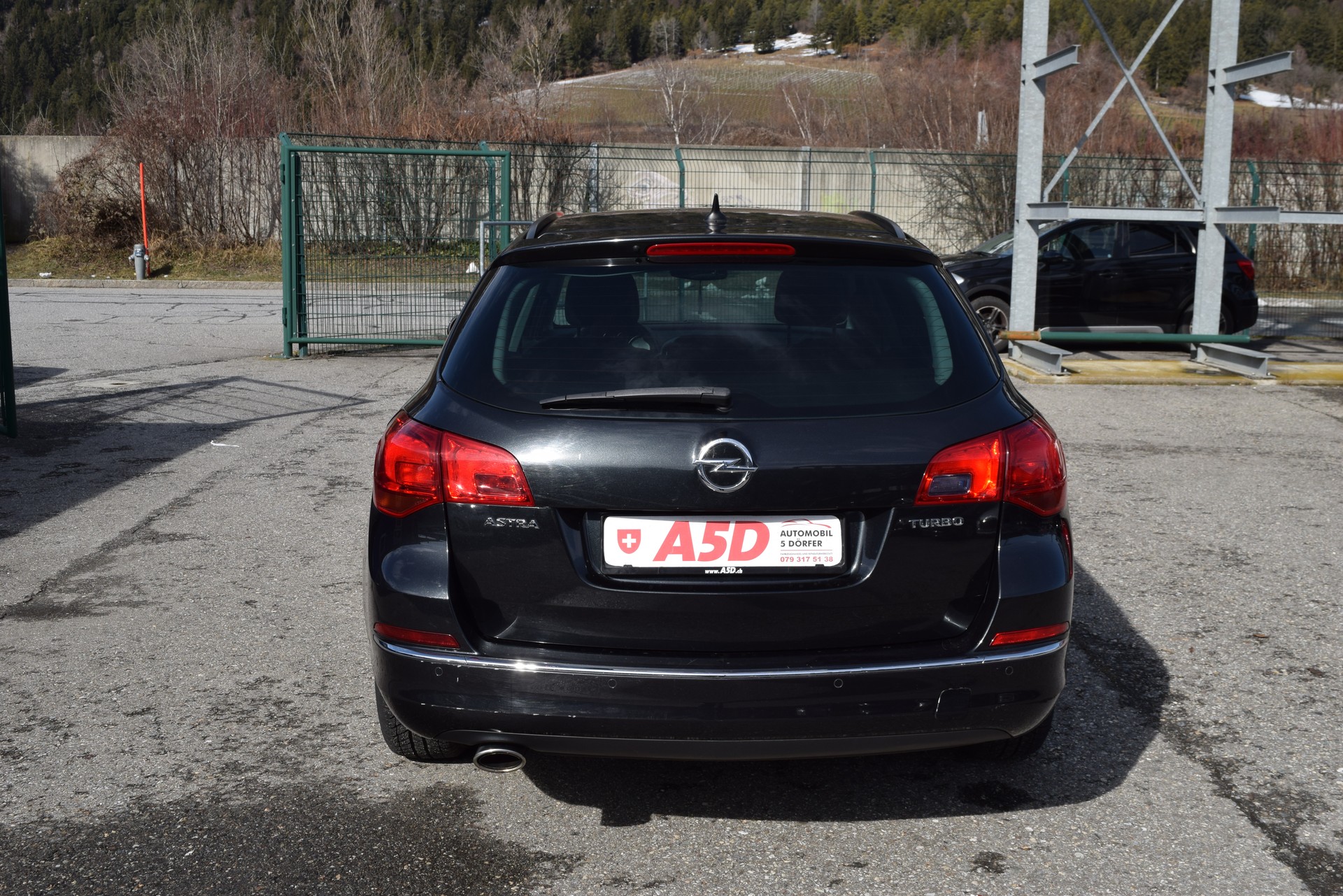 OPEL Astra SportsTourer 1.4i 16V Turbo Drive-image-5