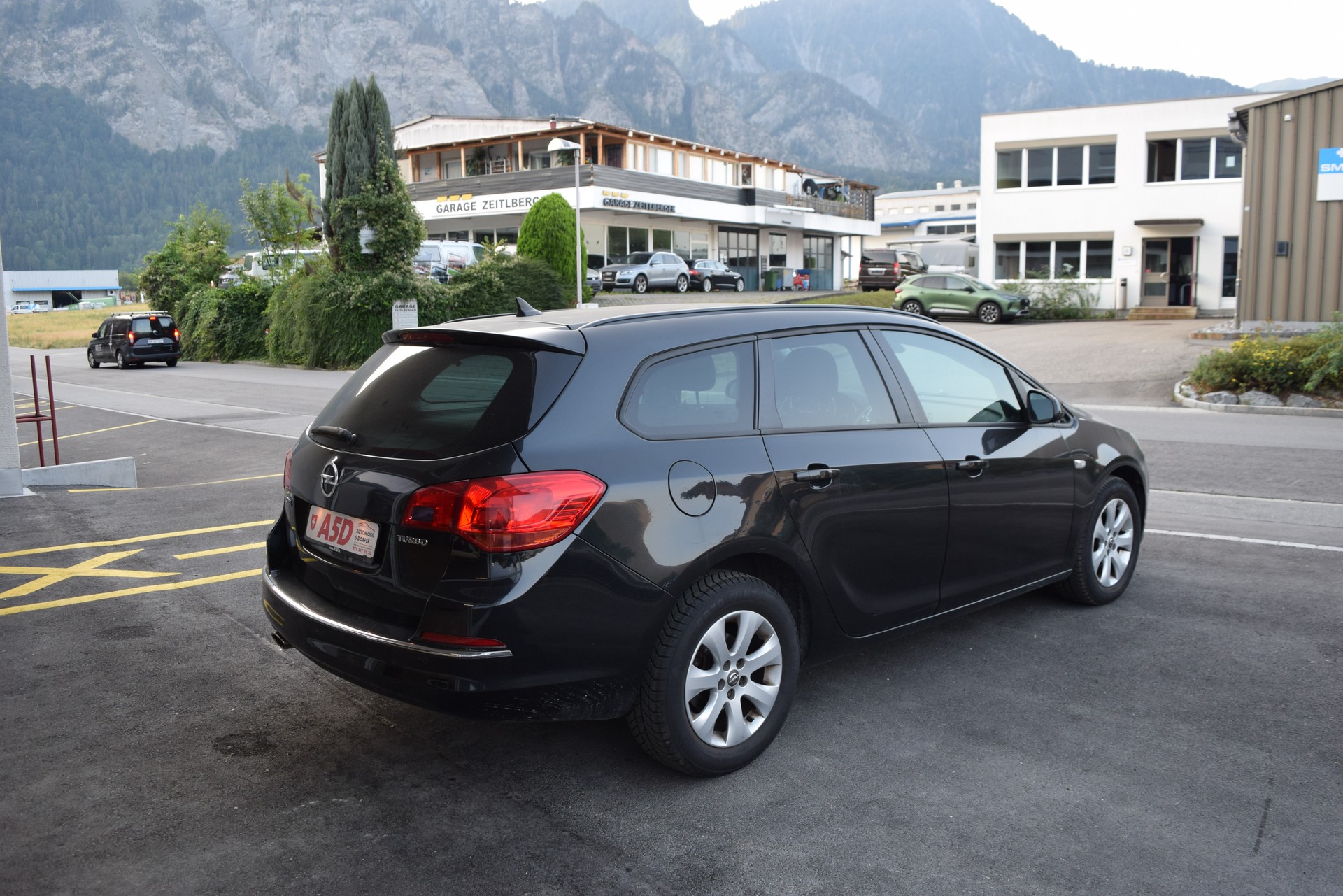 OPEL Astra SportsTourer 1.4i 16V Turbo Drive-image-7