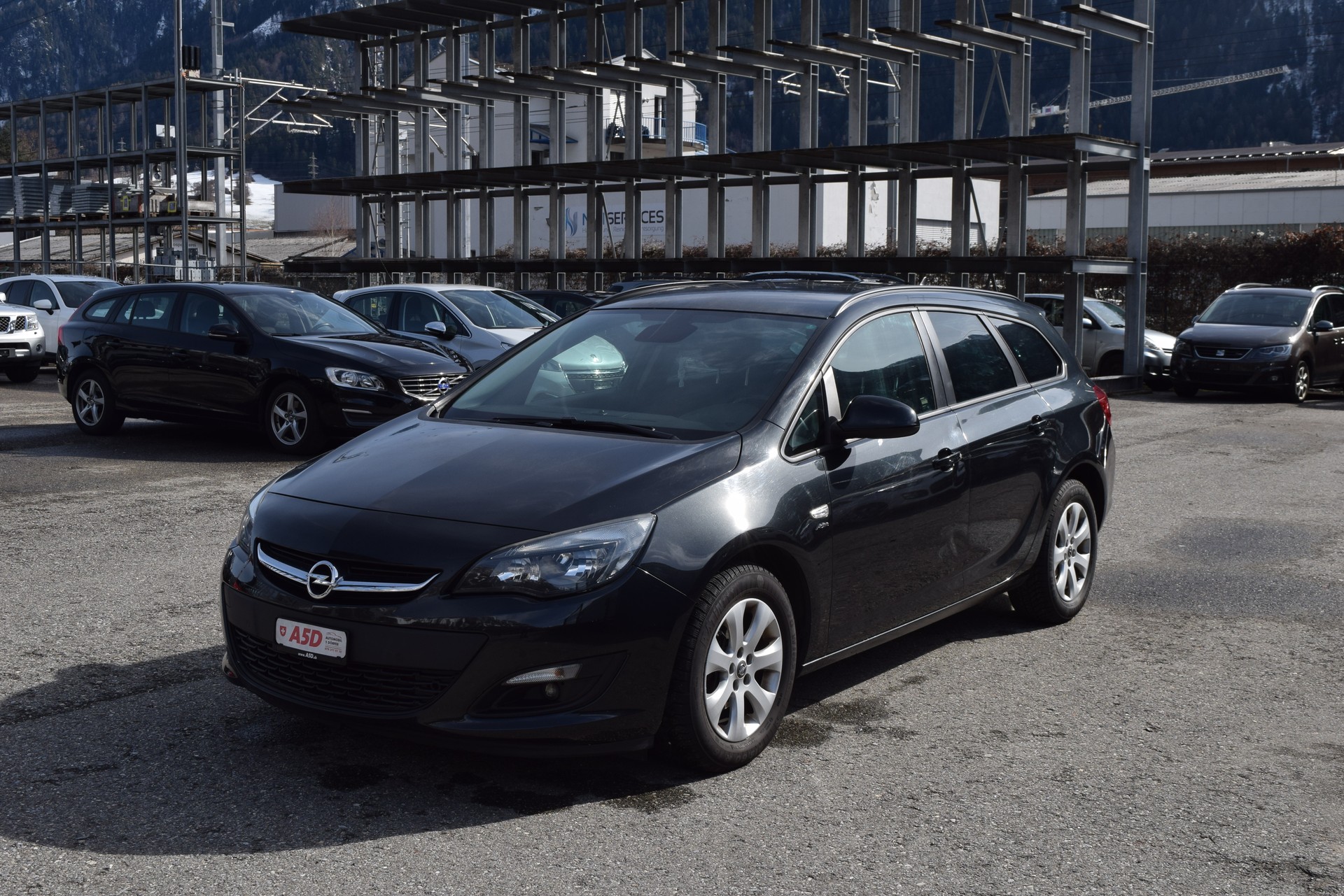 OPEL Astra SportsTourer 1.4i 16V Turbo Drive-showroom-element-2