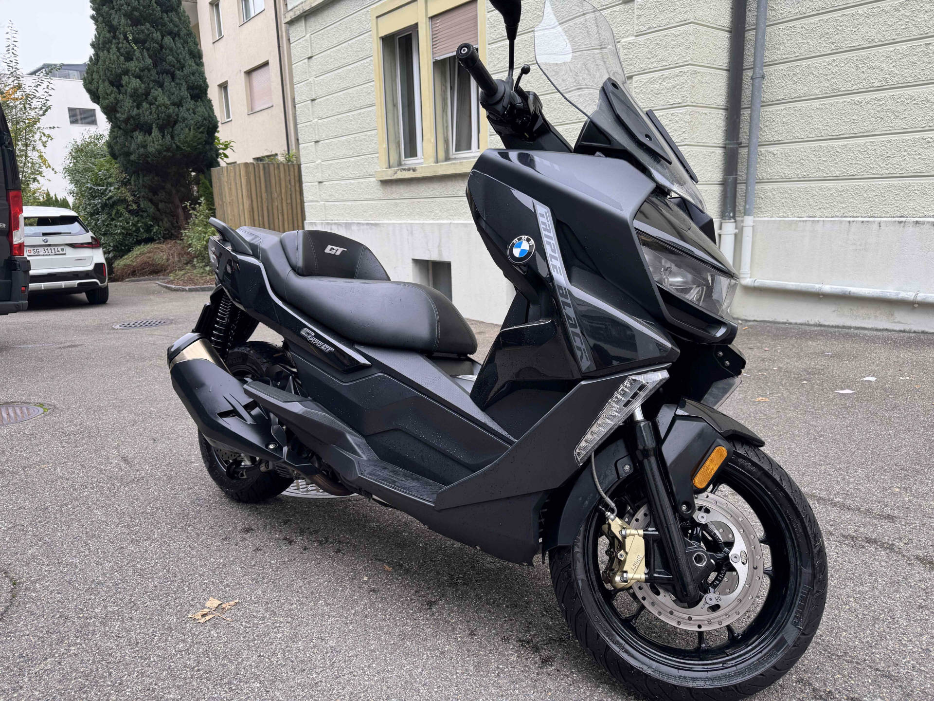 BMW C 400 GT-image-1