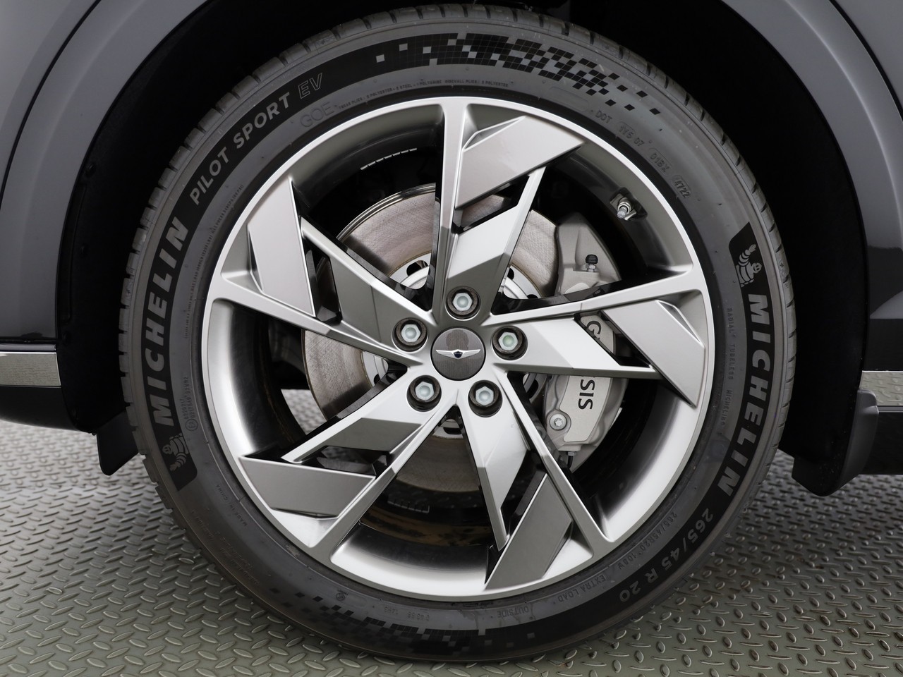 GENESIS GV70 Electrified Sport kWh 77,4 AWD-image-14