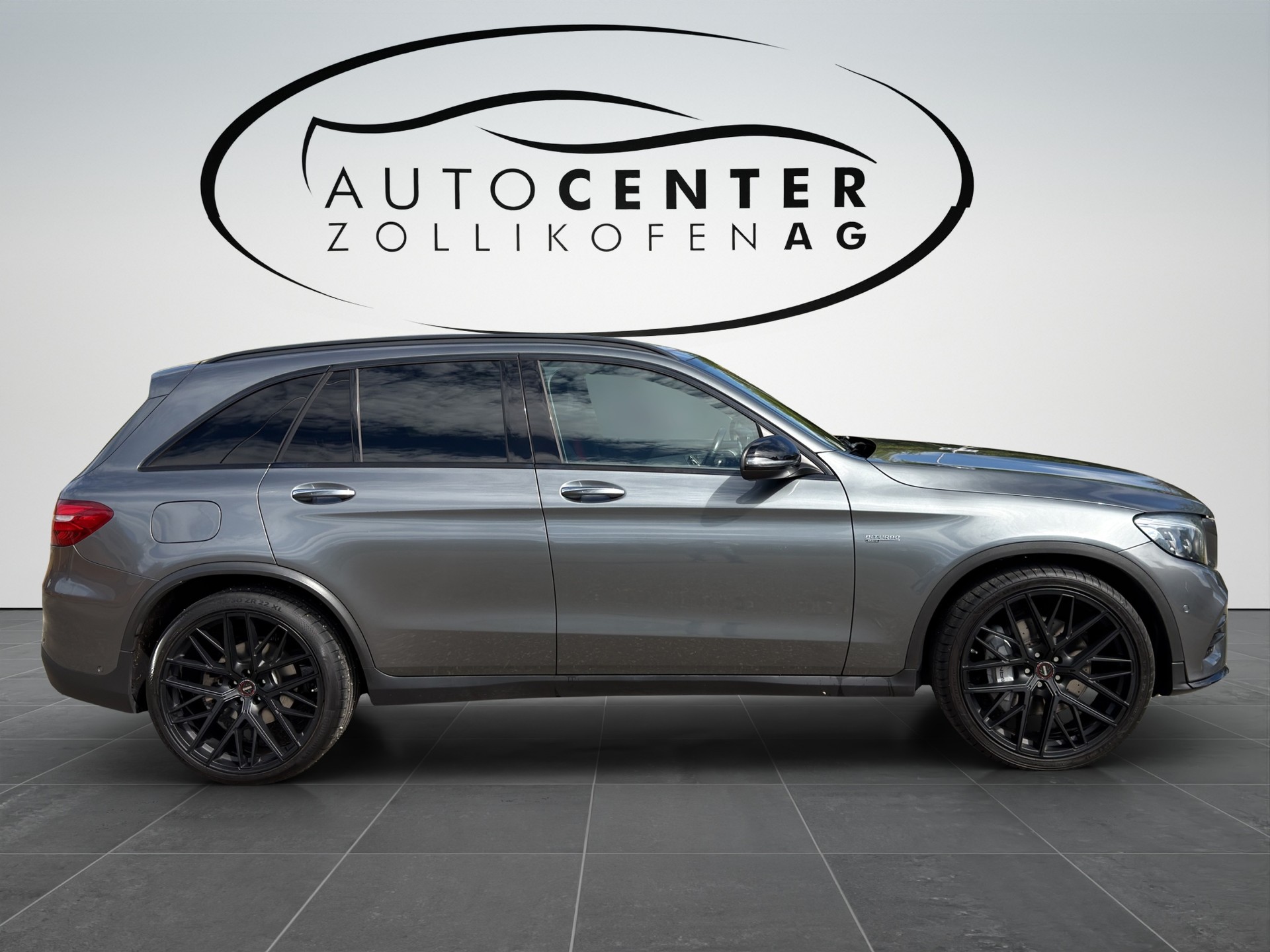MERCEDES-BENZ GLC 43 AMG 4Matic 9G-Tronic-image-4