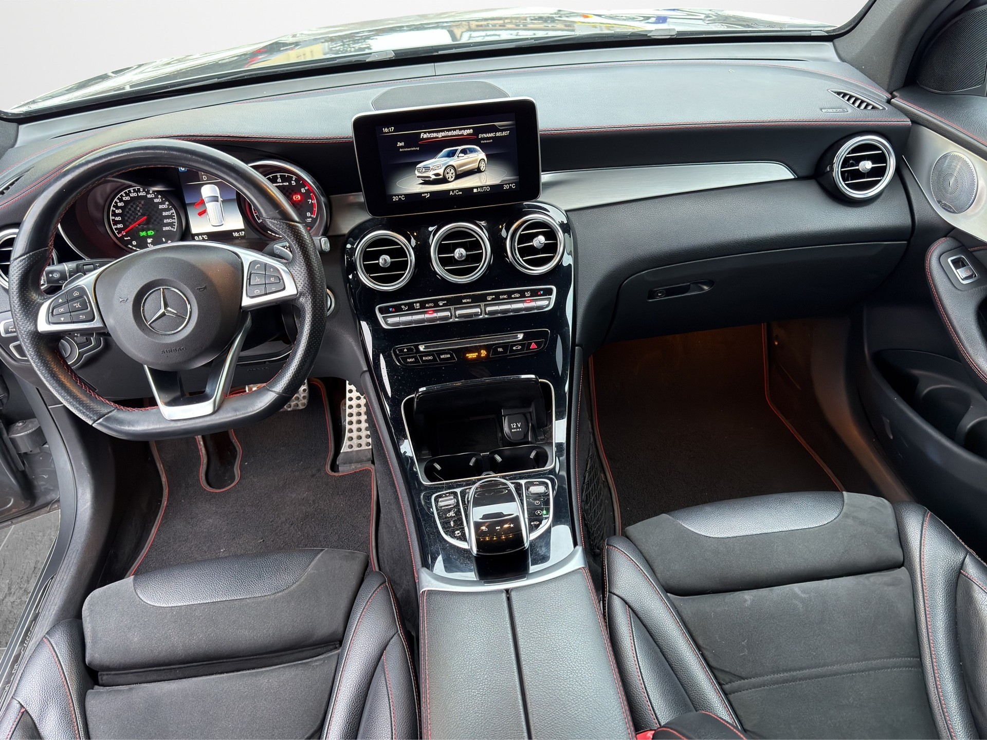MERCEDES-BENZ GLC 43 AMG 4Matic 9G-Tronic-image-9