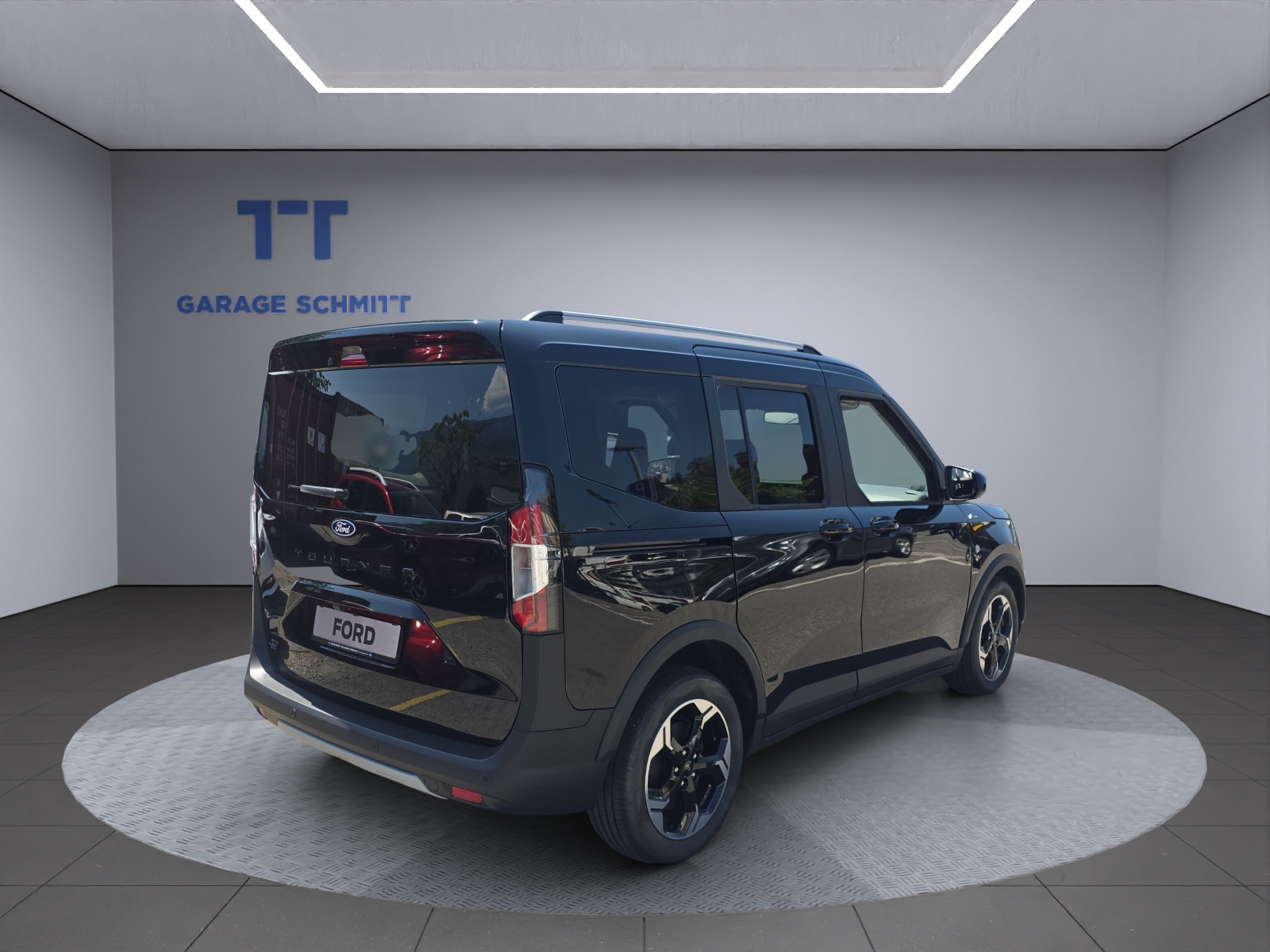 FORD E-Tourneo Courier Active-showroom-element-2