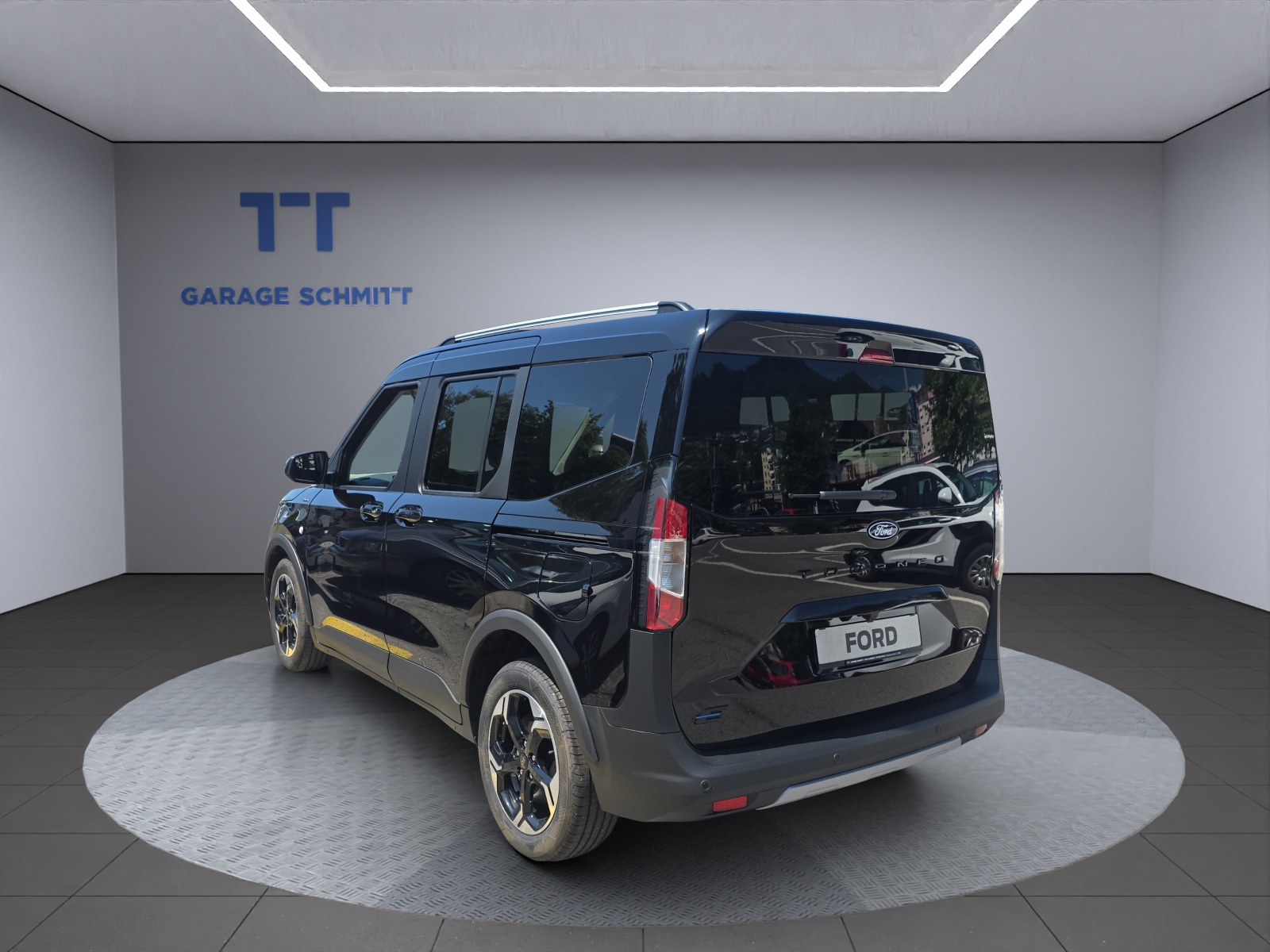 FORD E-Tourneo Courier Active-showroom-element-1