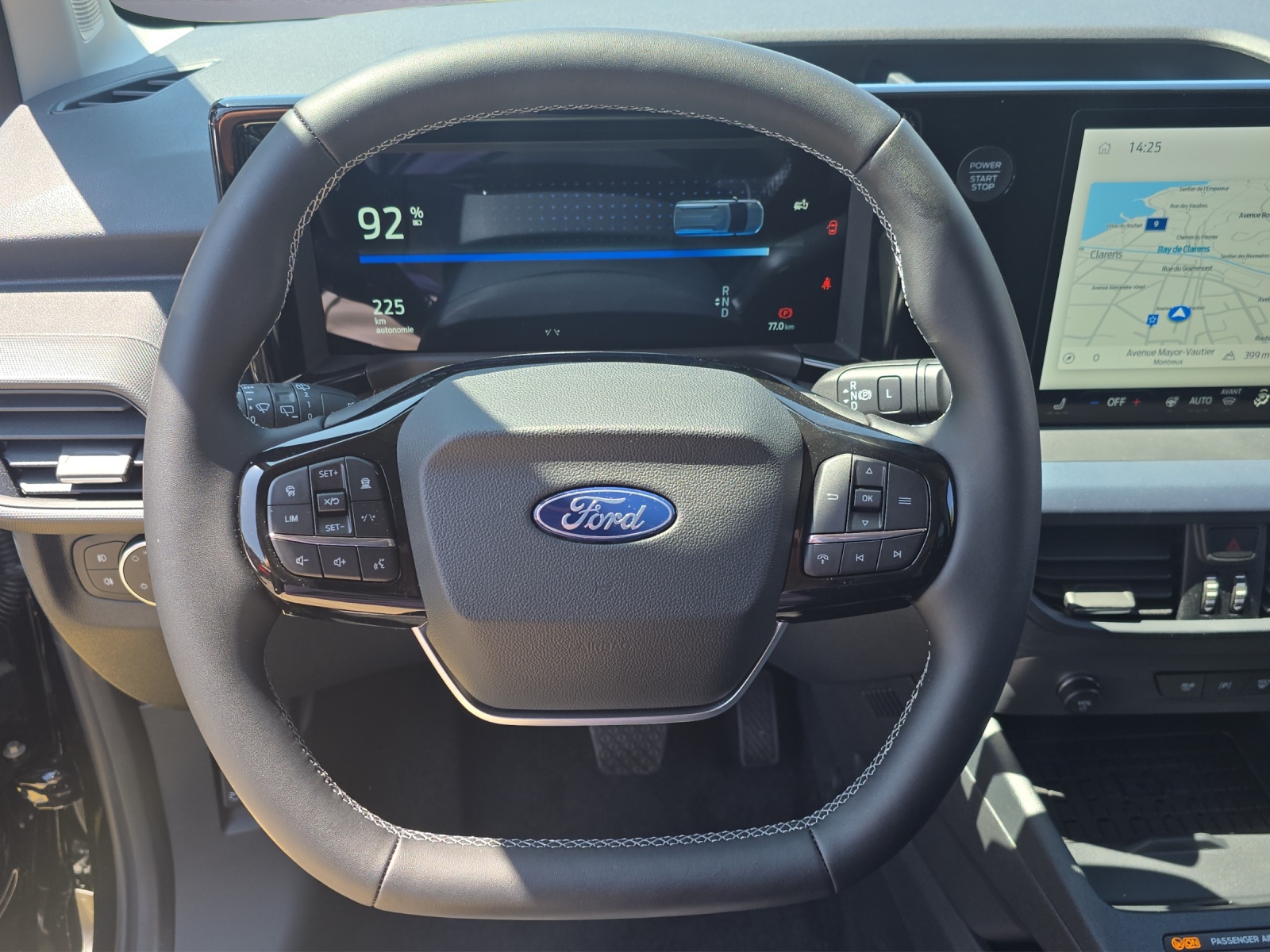FORD E-Tourneo Courier Active-image-5