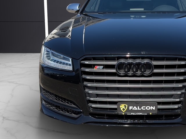 AUDI S8 4.0 TFSI V8 quattro tiptronic-image-10