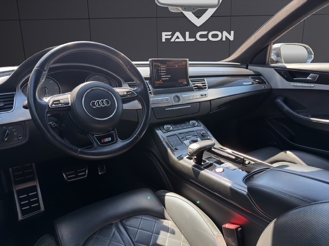 AUDI S8 4.0 TFSI V8 quattro tiptronic-image-29