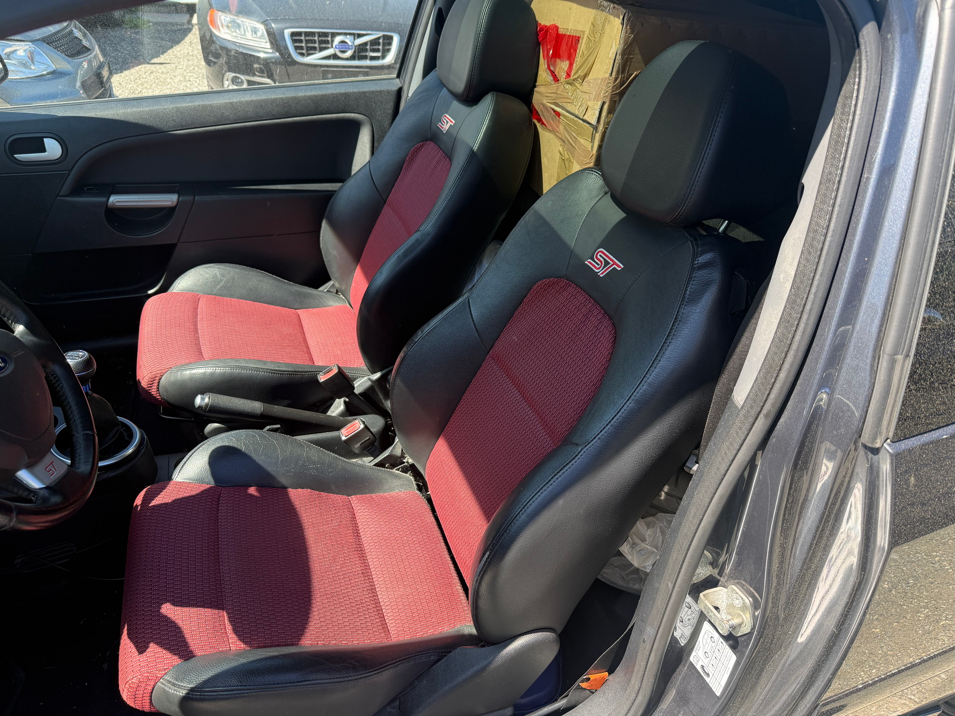 FORD Fiesta 2.0 16V ST-image-7
