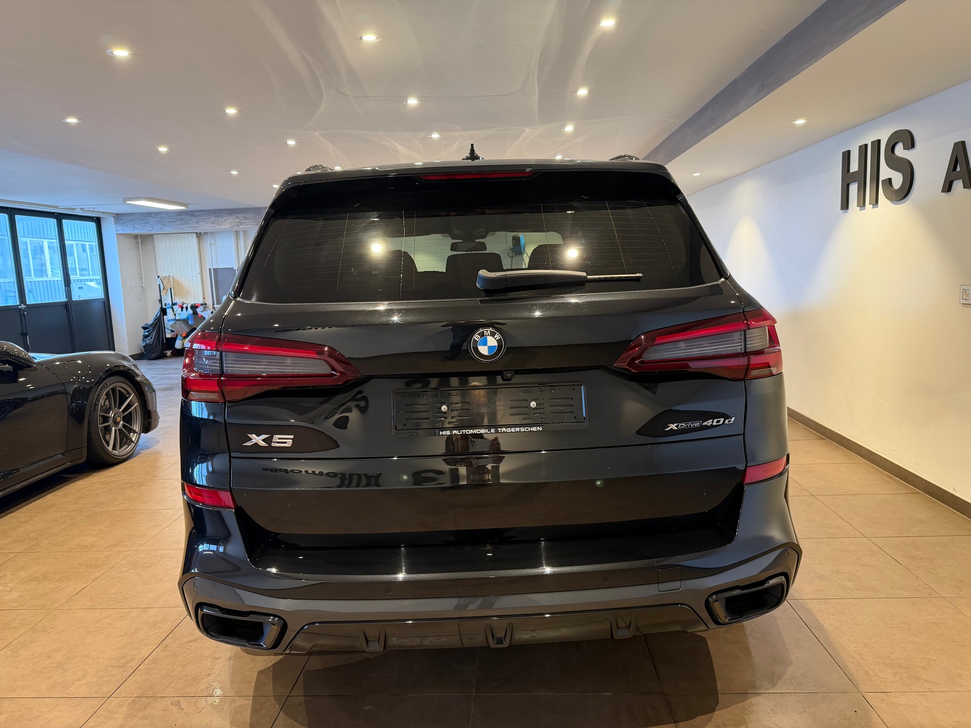 BMW X5 40d xDrive SAG-showroom-element-3