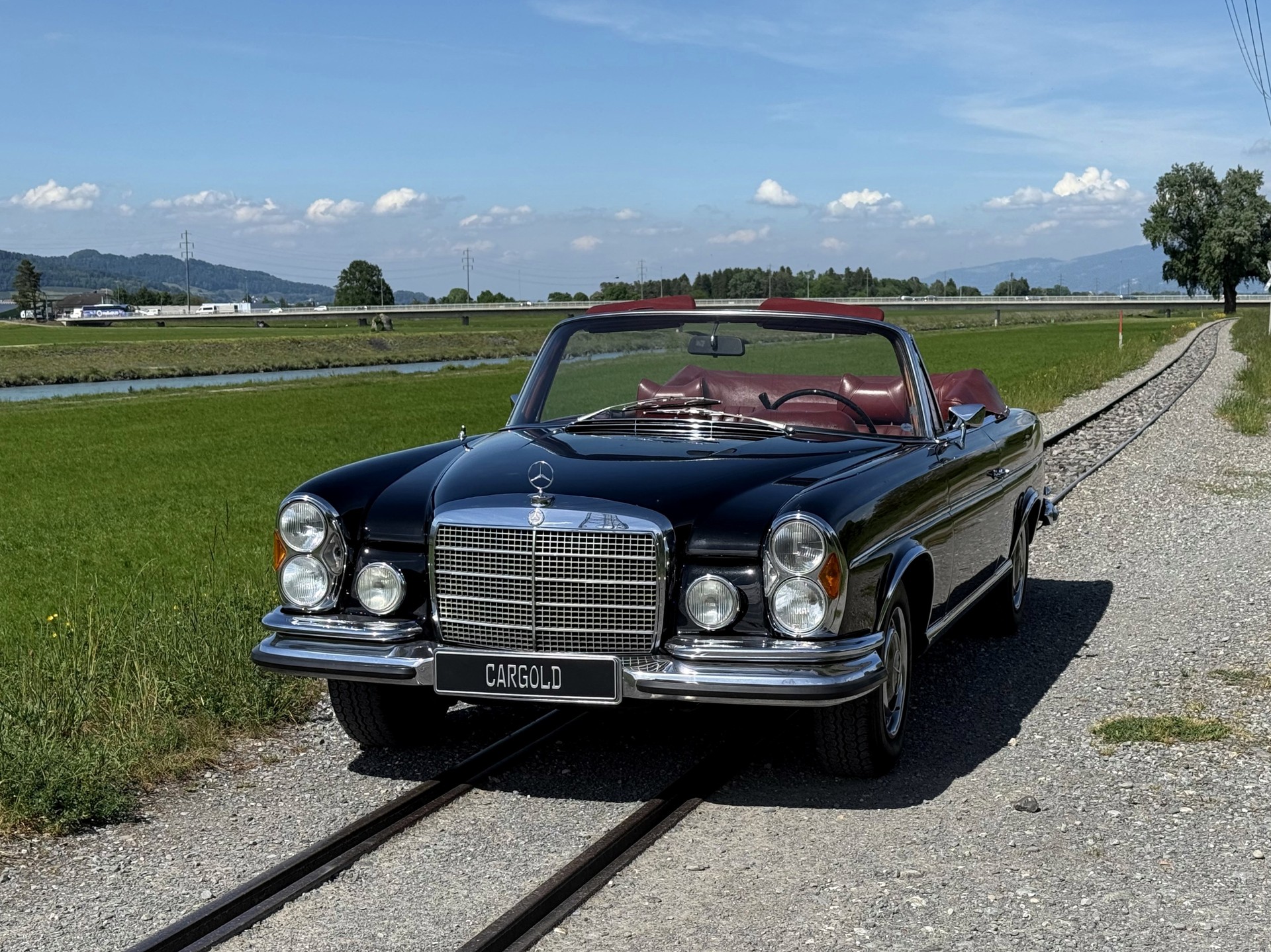 MERCEDES-BENZ 280 SE 3.5 Cabriolet-image-26