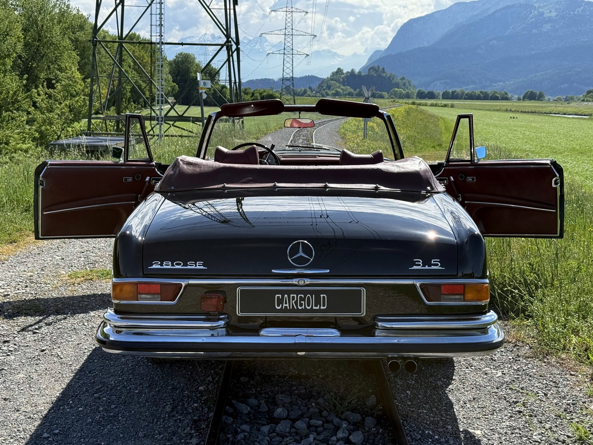 MERCEDES-BENZ 280 SE 3.5 Cabriolet-image-7