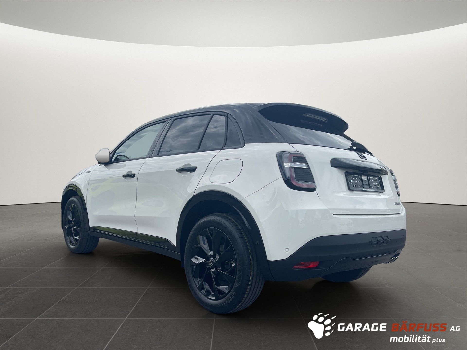 FIAT 600 1.2 Hybrid 145 Sport-showroom-element-2