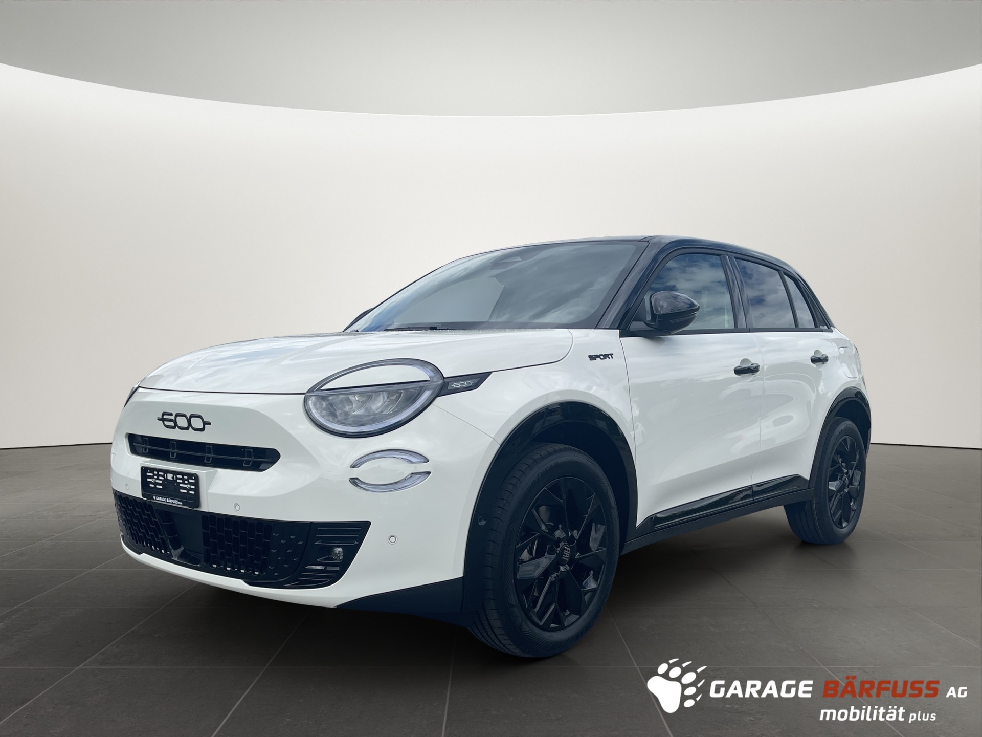 FIAT 600 1.2 Hybrid 145 Sport
